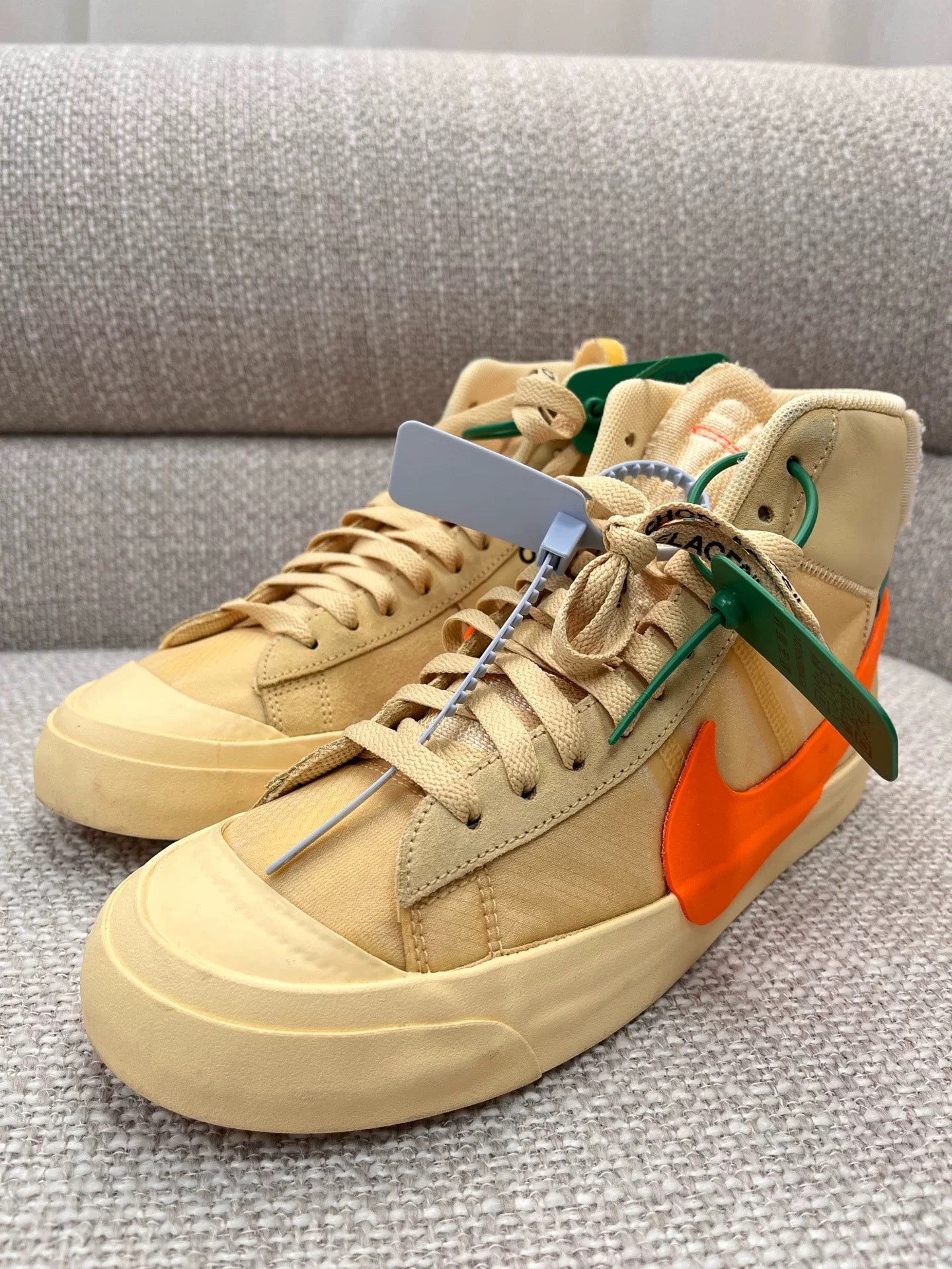 Off-White × Nike Blazer Mid "All Hallows Eve"