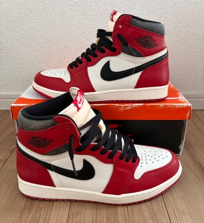 Nike Air Jordan 1 High OG "Lost & Found/Chicago"
