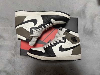Nike Air Jordan 1 High OG "Sail/Dark Mocha/Black"