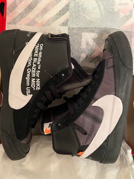 OFF-WHITE × NIKE BLAZER STUDIO MIDの新品/中古フリマ(通販)|スニダン