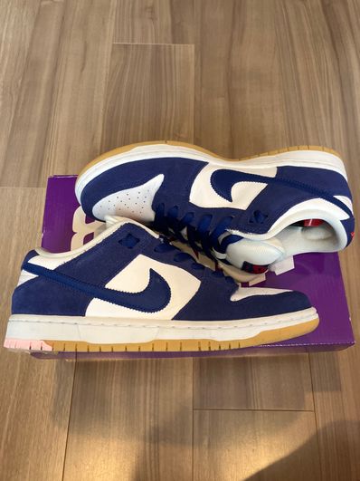 Nike SB Dunk Low "Los Angeles Dodgers/Deep Royal Blue"
