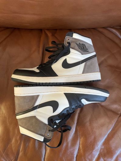 Nike Air Jordan 1 High OG "Sail/Dark Mocha/Black"