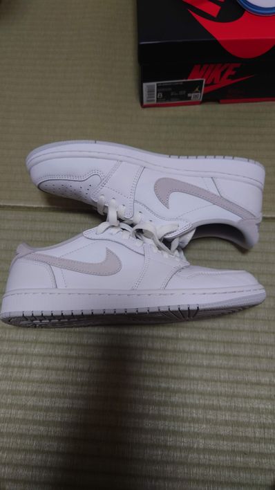 Nike Air Jordan 1 Low OG "Neutral Grey"