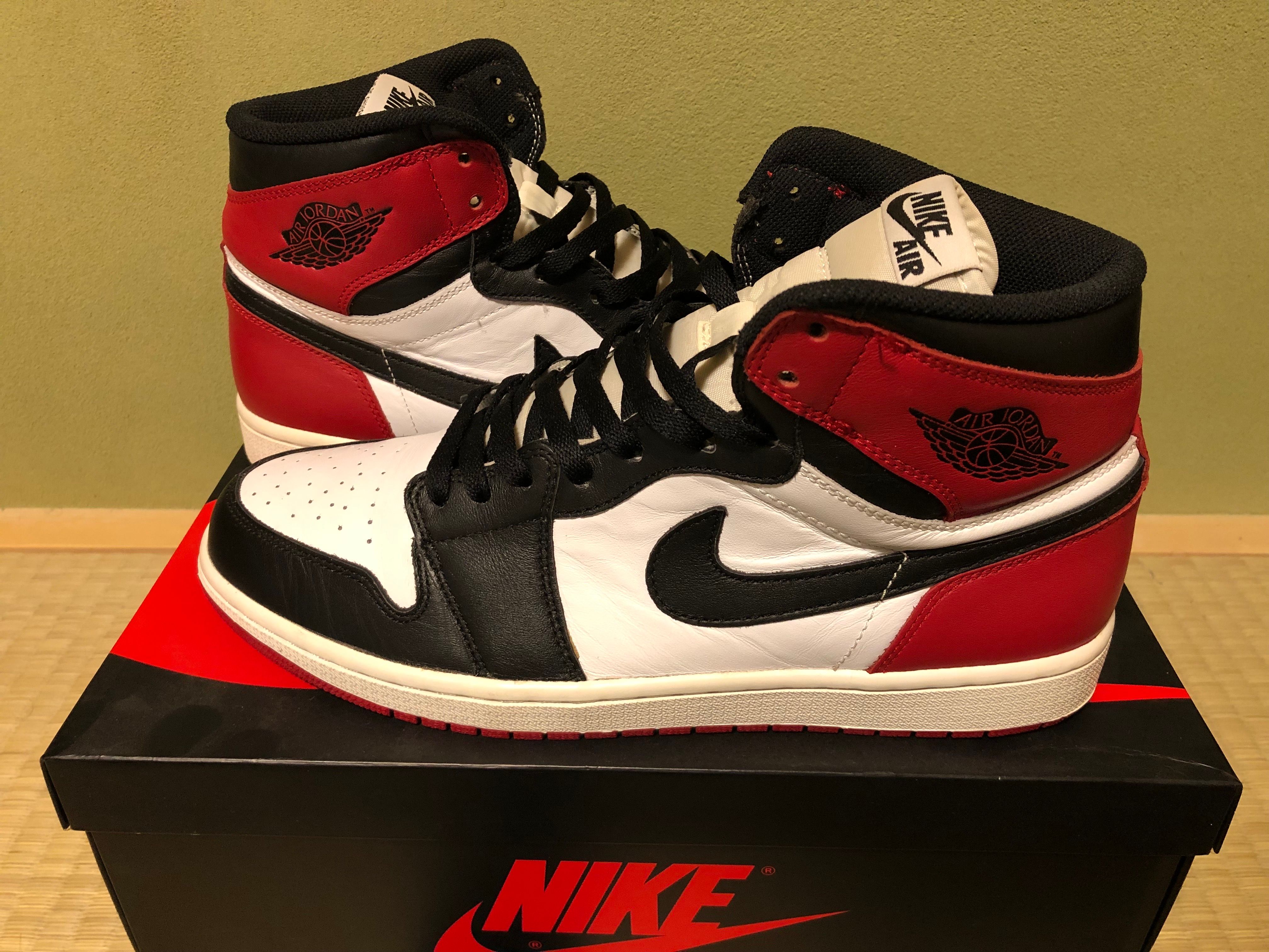 Nike Air Jordan 1 Retro High OG "Black Toe" (2013)