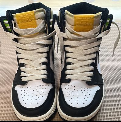 Nike Air Jordan 1 High OG "Volt Gold"