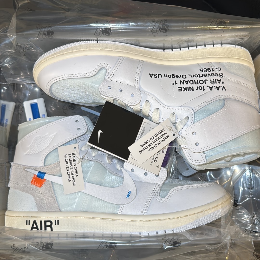 Virgil Abloh Archive (V.A.A.) × Nike Air Jordan 1 Retro High OG "Alaska"