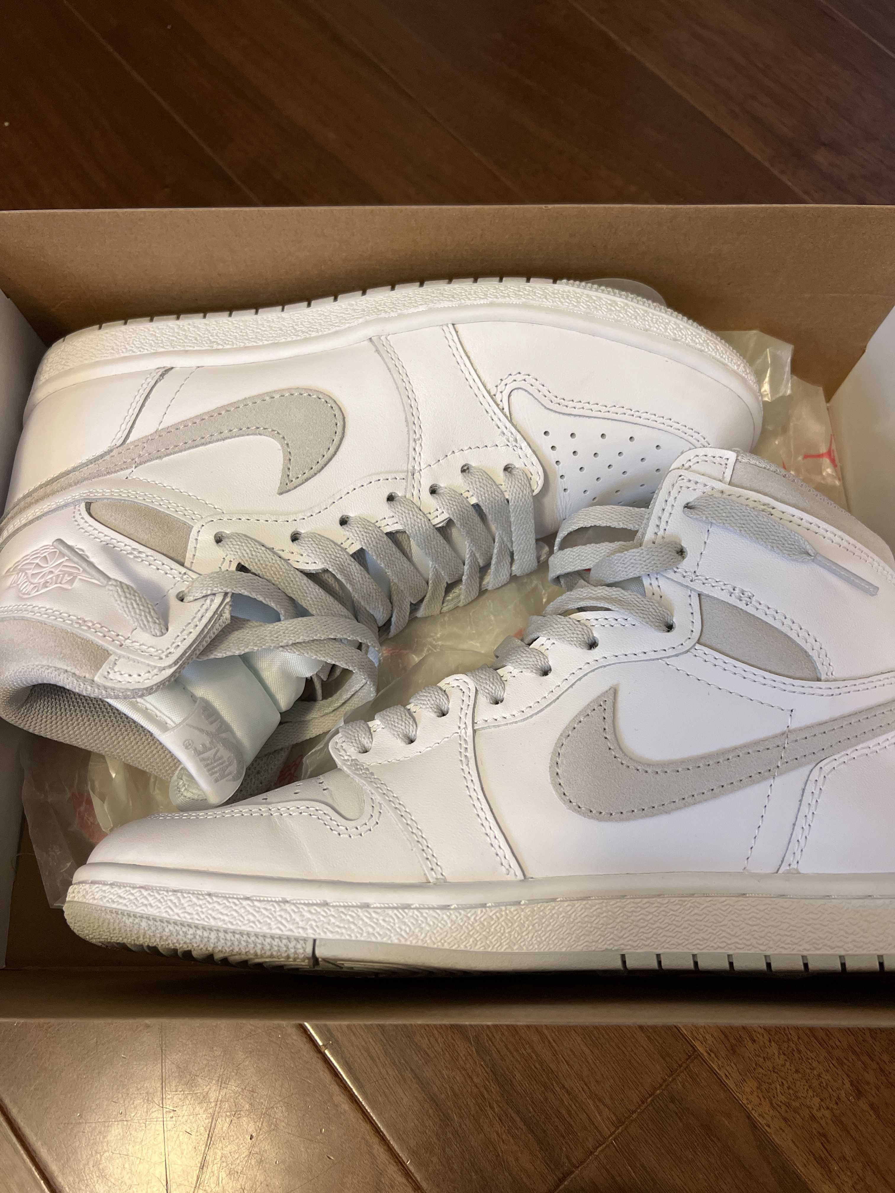 Nike Air Jordan 1 High 85 "Neutral Grey"