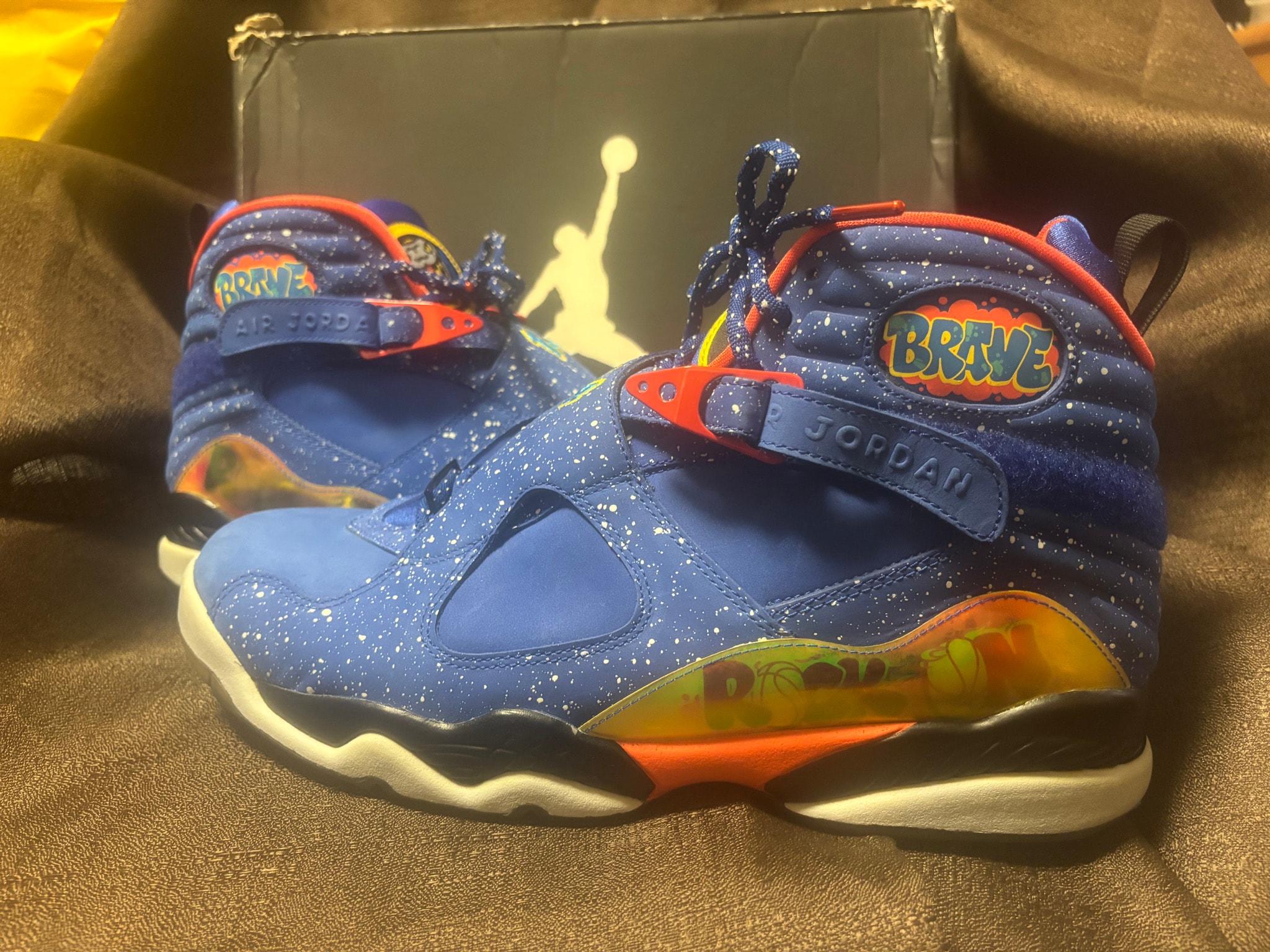Nike Air Jordan 8 Retro "Doernbecher"