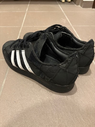 RECOUTURE × atmos × adidas Superstar "Black"