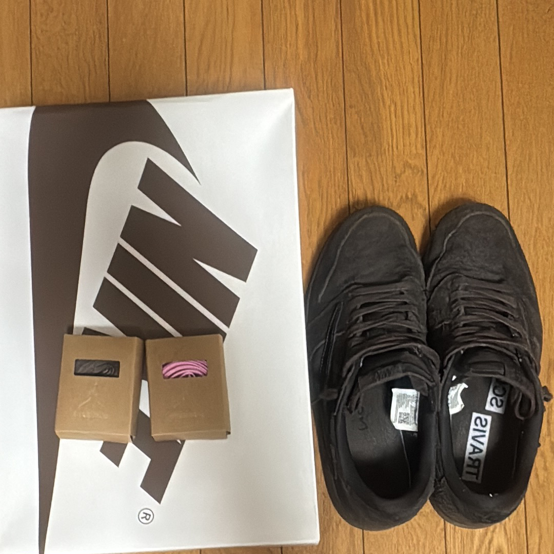 Travis Scott × Nike Air Jordan 1 Low OG SP "Velvet Brown and Dark Mocha"
