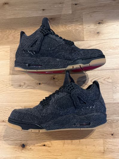 Nike × Levi's Air Jordan 4 "Black Denim" (Tag: LEVIS®)