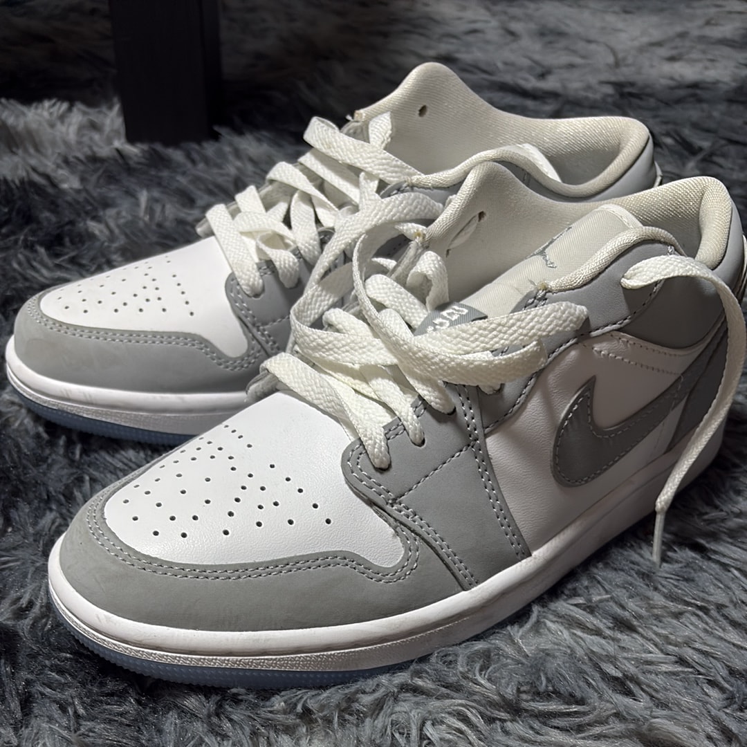 Nike Women's Air Jordan 1 Low "Wolf Grey"