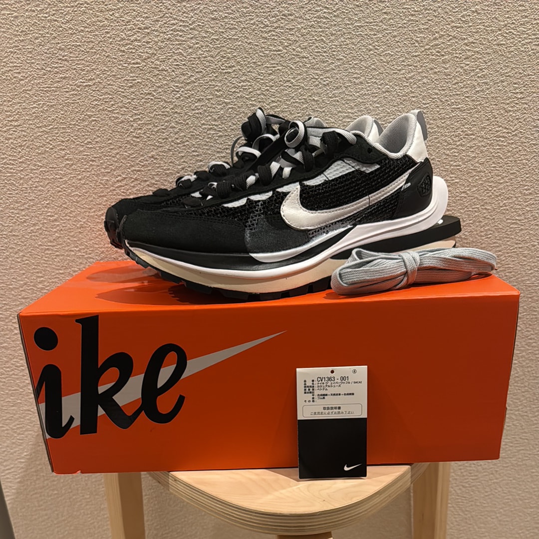 sacai × Nike Vapor Waffle "Black and White"