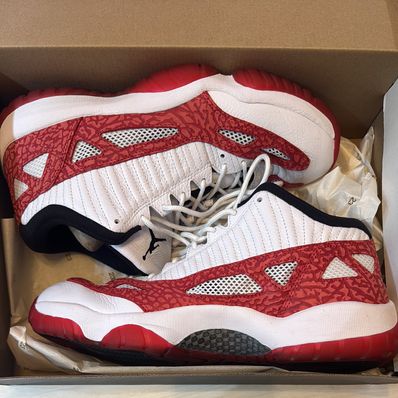 NIKE AIR JORDAN 11 RETRO LOW IE WHITE GYM RED