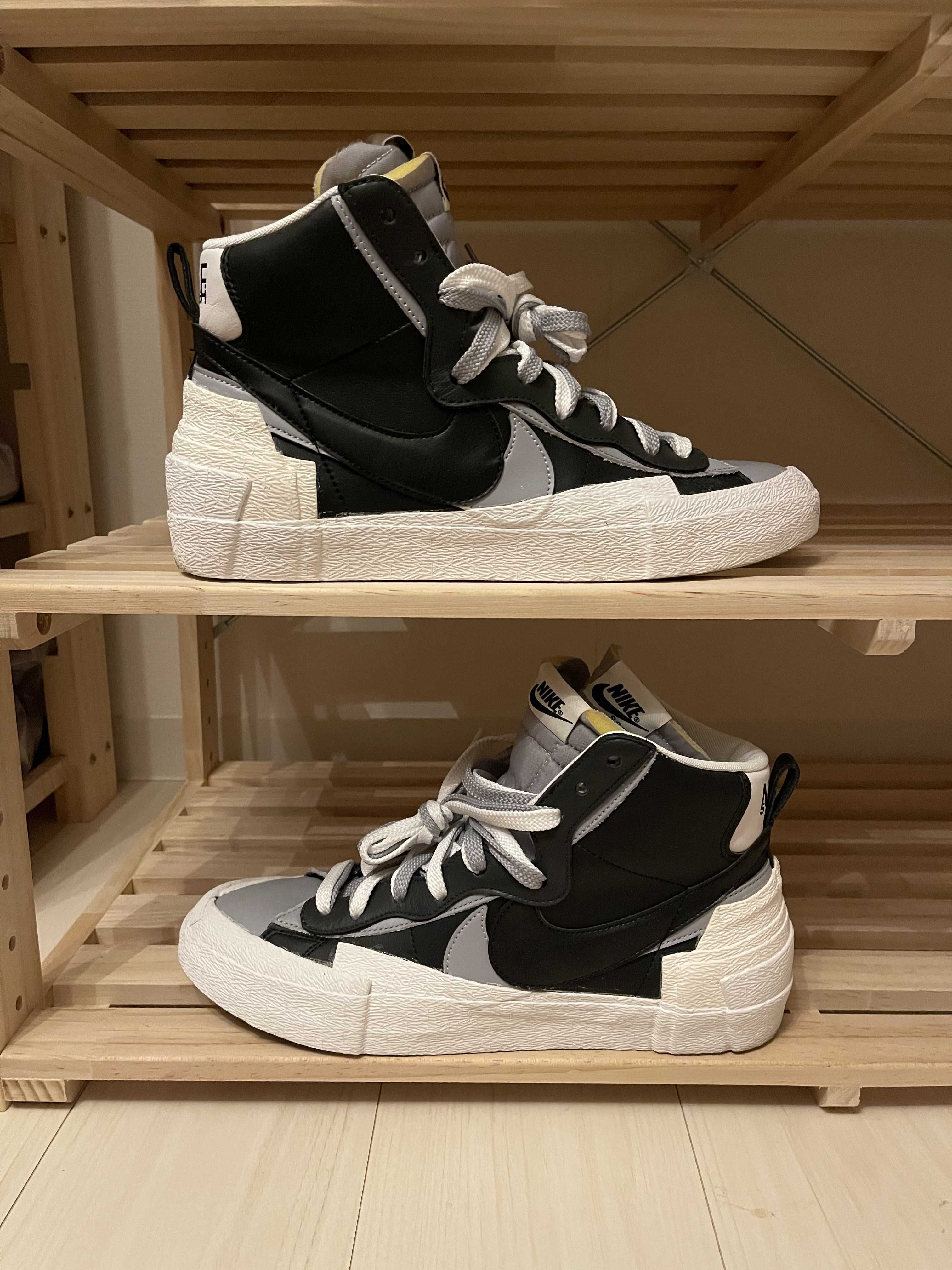 sacai × NIKE BLAZER MID "BLACK/WOLF GREY/WHITE"