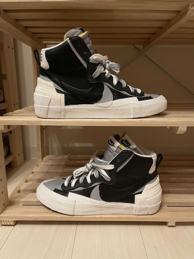 sacai × NIKE BLAZER MID "BLACK/WOLF GREY/WHITE"