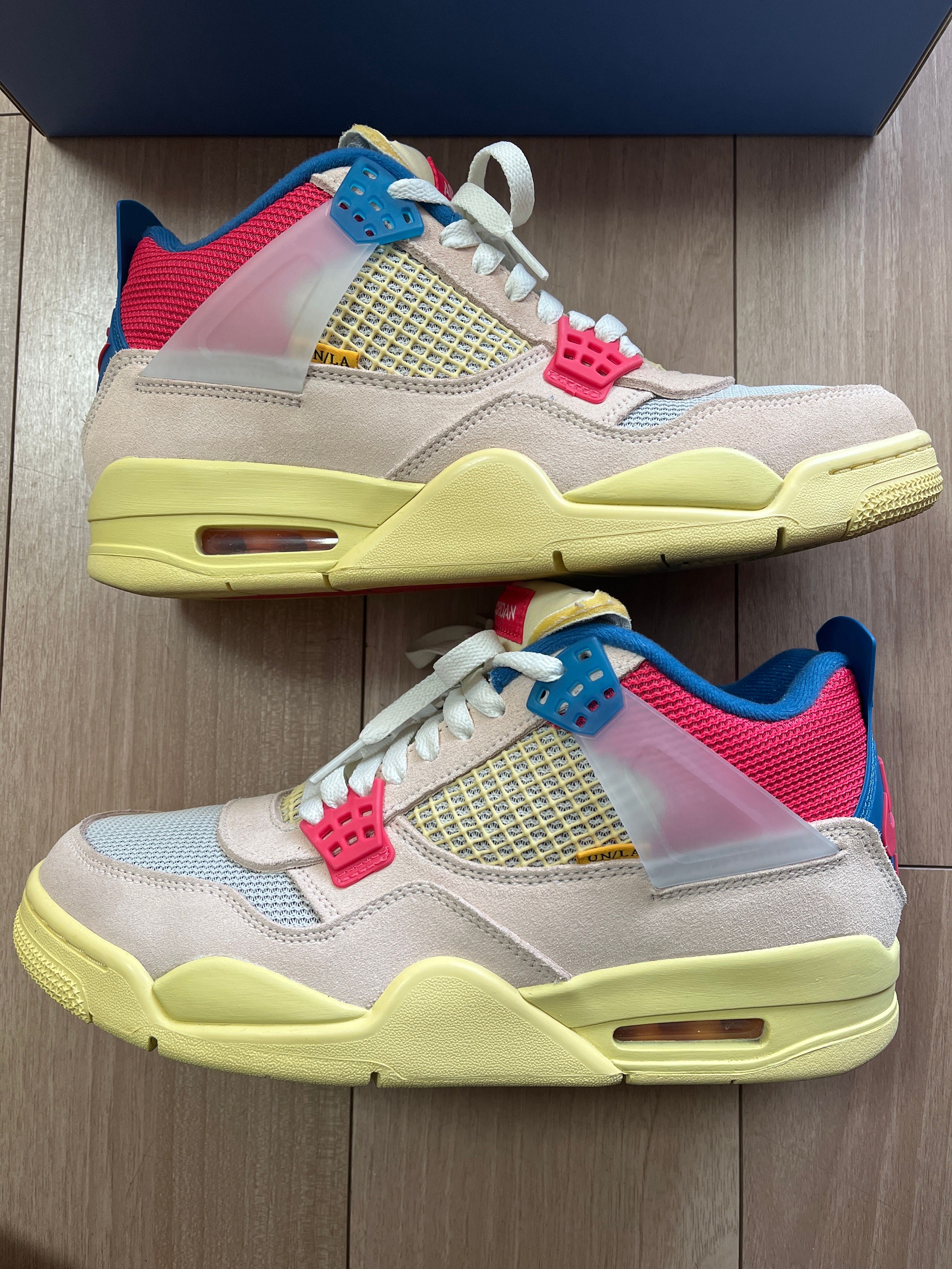 UNION × Nike Air Jordan 4 SP "Guava Ice/Light Fusion Red"