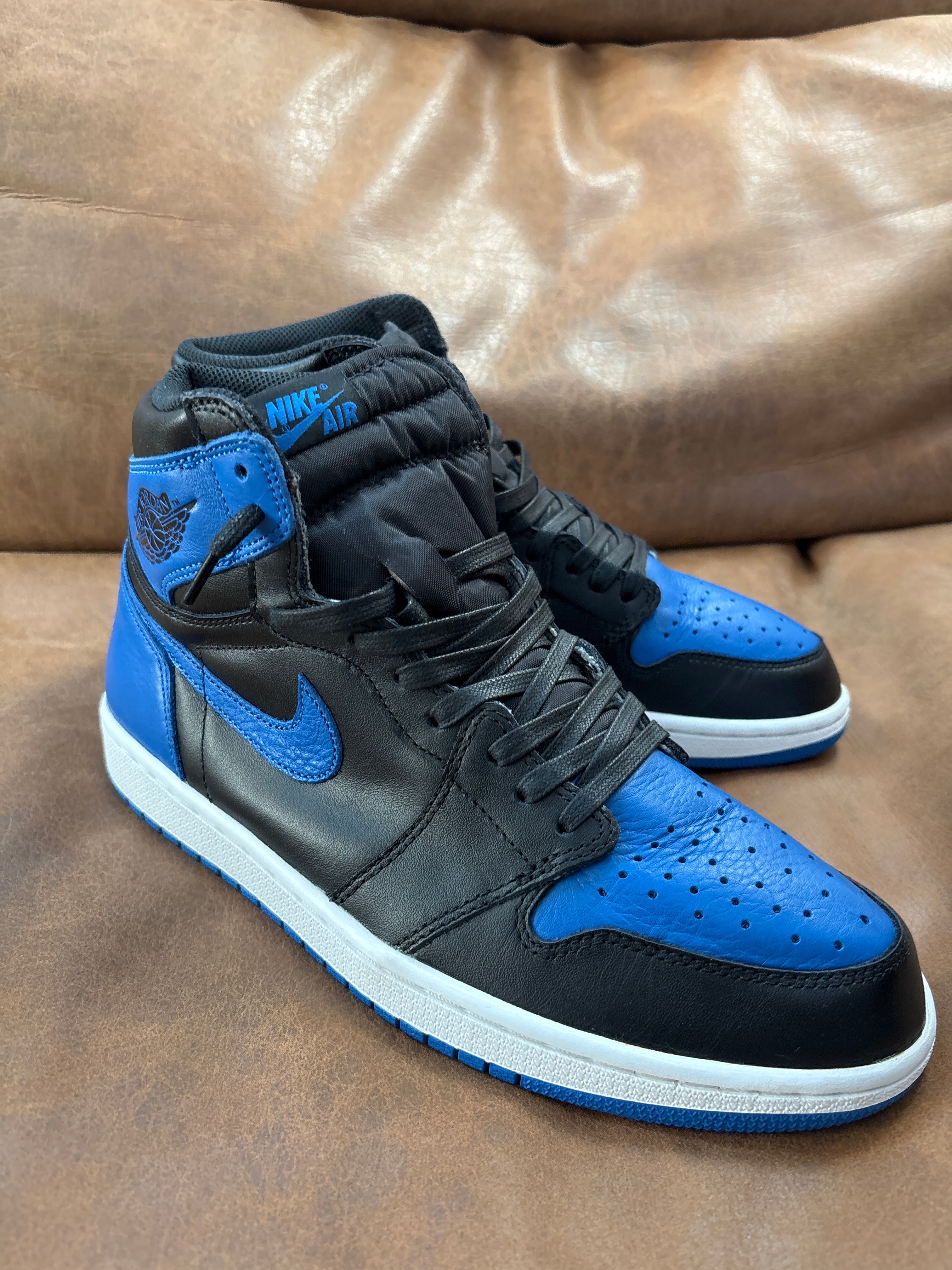 Nike Air Jordan 1 Retro High OG "Royal" (2017)