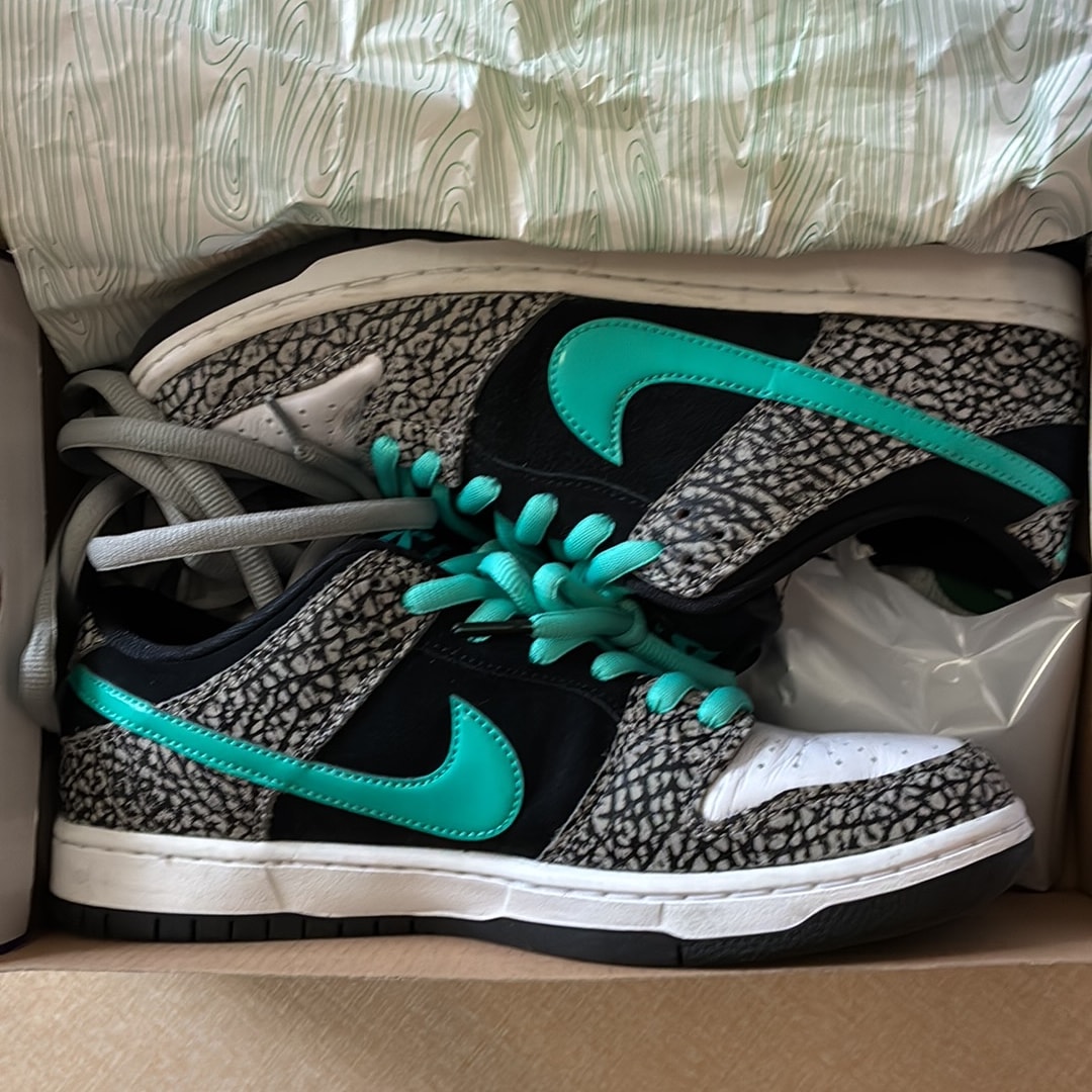 Nike SB Dunk Low "Elephant/Safari"