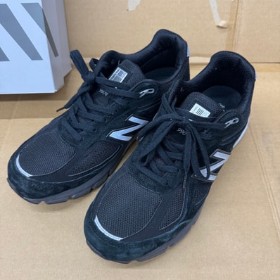 New Balance 990V4 "Black"