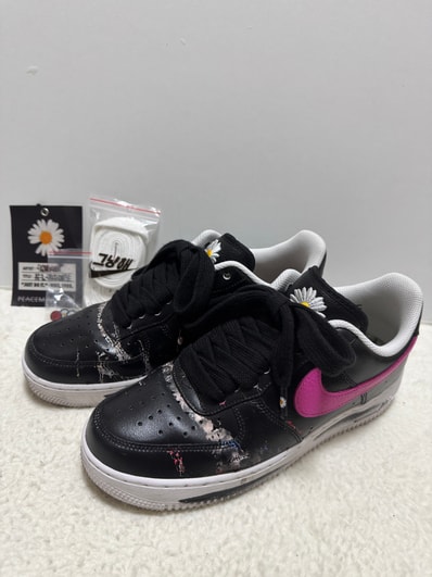 PEACEMINUSONE × Nike Air Force 1 Low '07 Para-Noise 3.0 "Black and Multi-Color" / G-DRAGON
