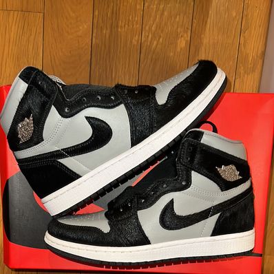 Nike Women's Air Jordan 1 Retro High OG "Medium Grey"