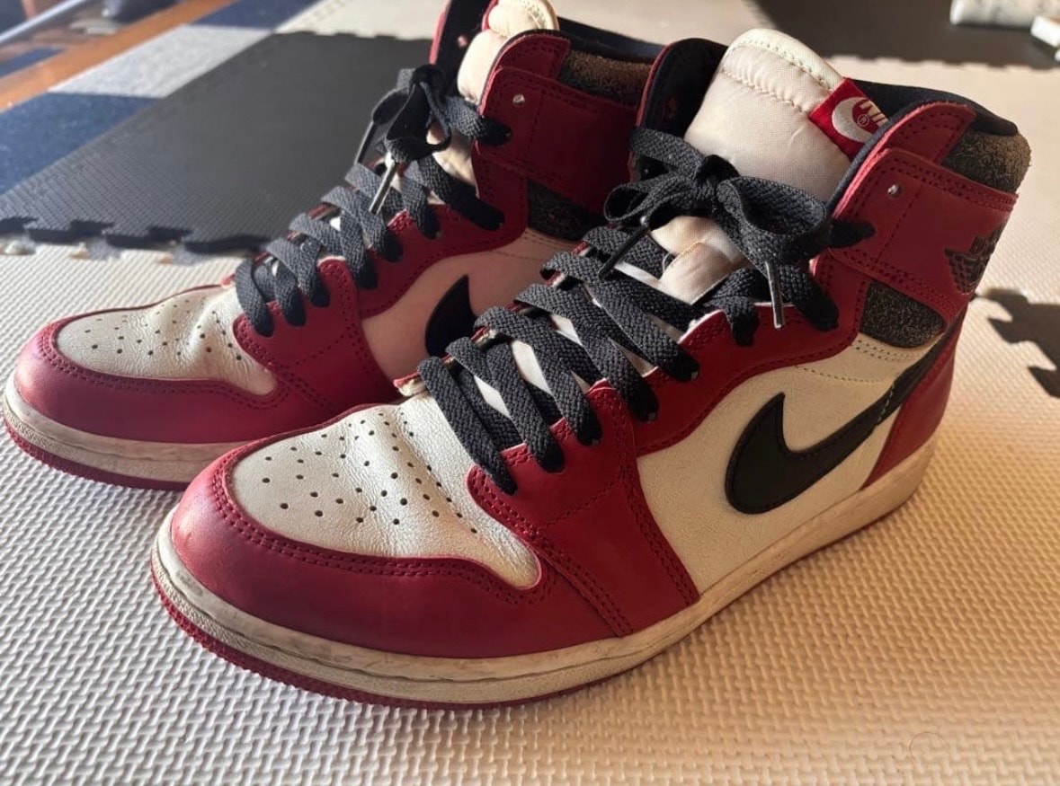 Nike Air Jordan 1 High OG "Lost & Found/Chicago"