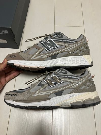 INVINCIBLE × N.HOOLYWOOD × New Balance 1906U "Gray Titan"