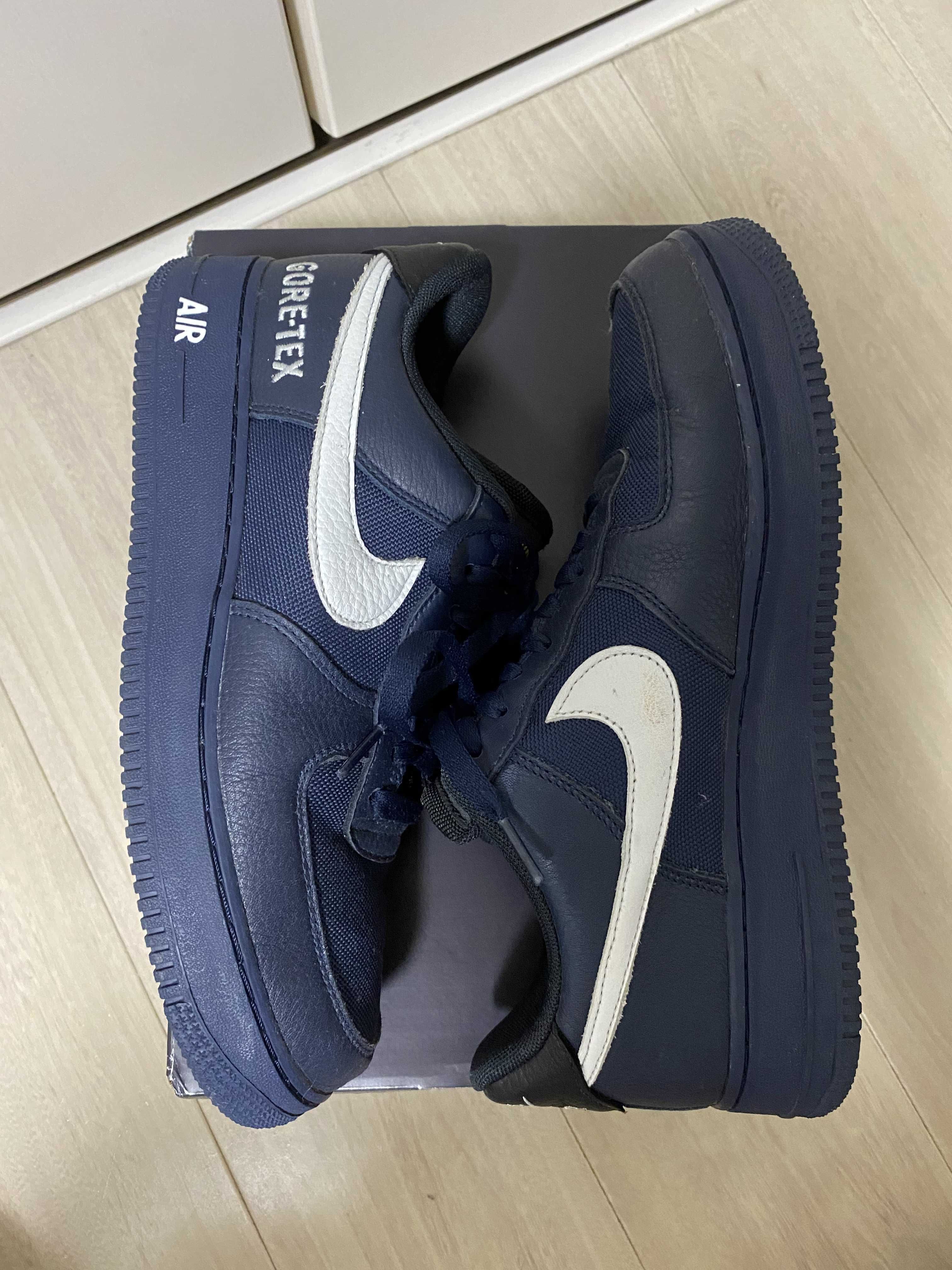 Nike Air Force 1 Low Gore-Tex "Navy"