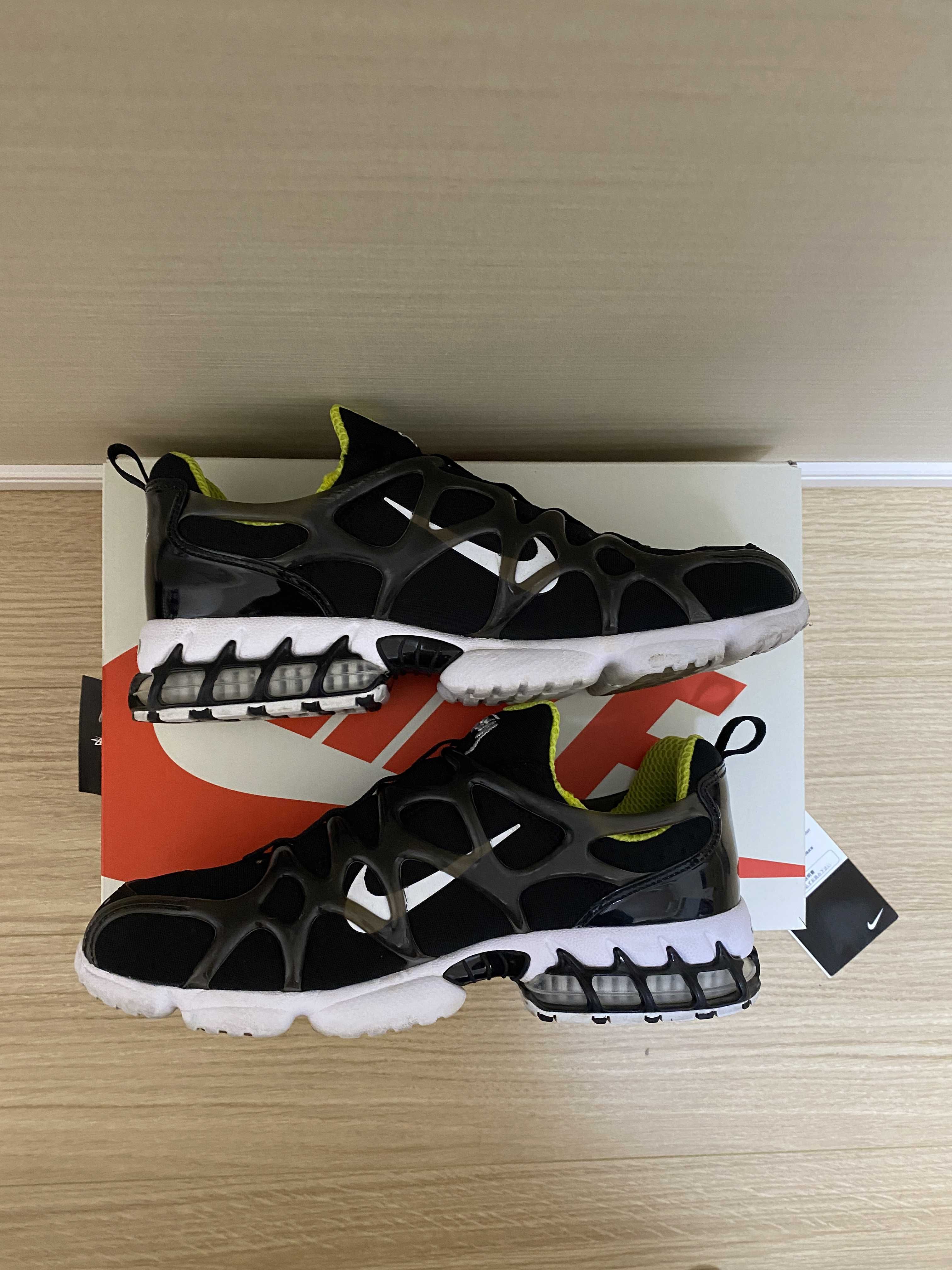 Stussy x Nike Air Zoom Kukini "Black/White/Bright Cactus"