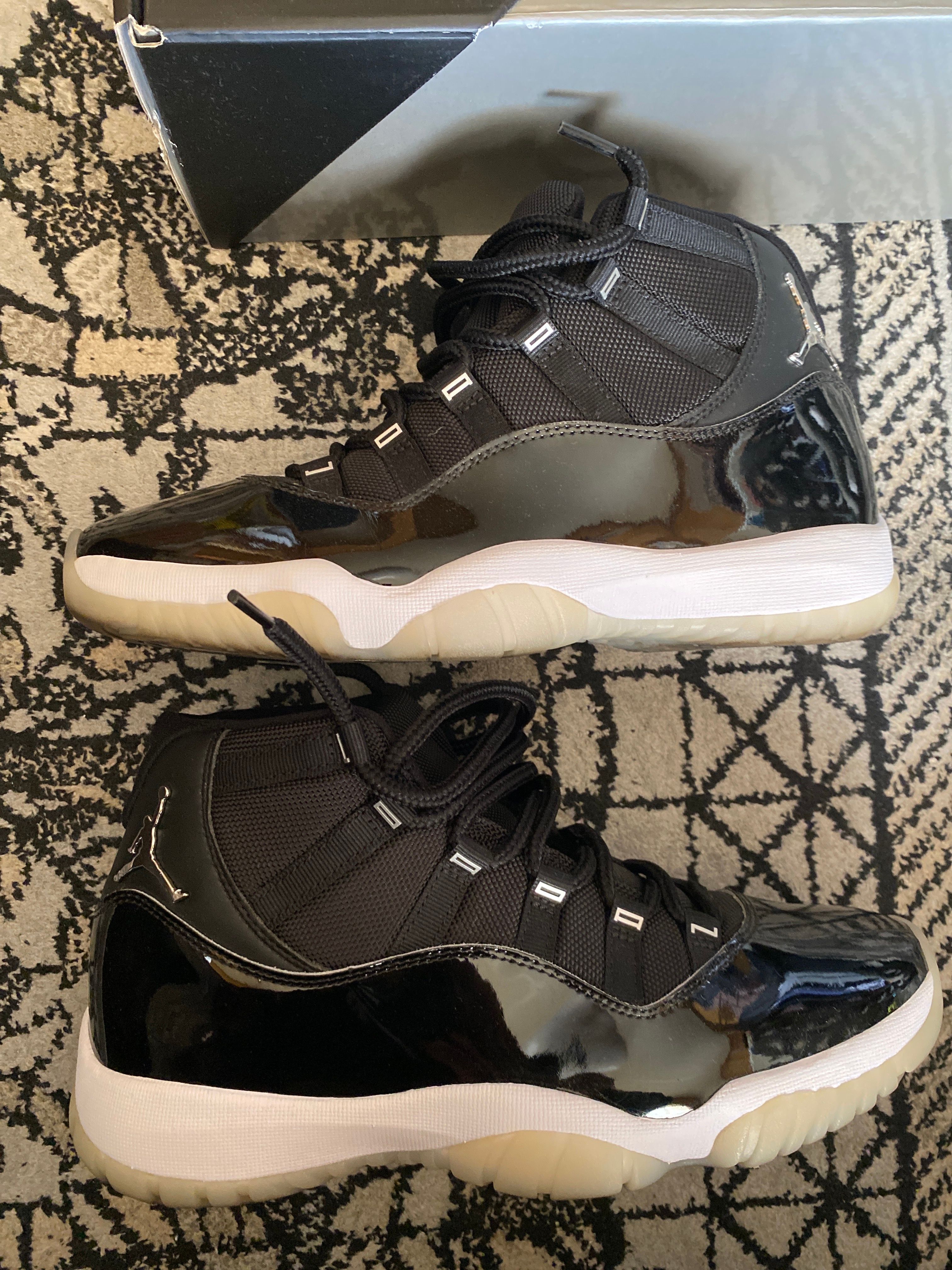 Nike Air Jordan 11 "Jubilee"