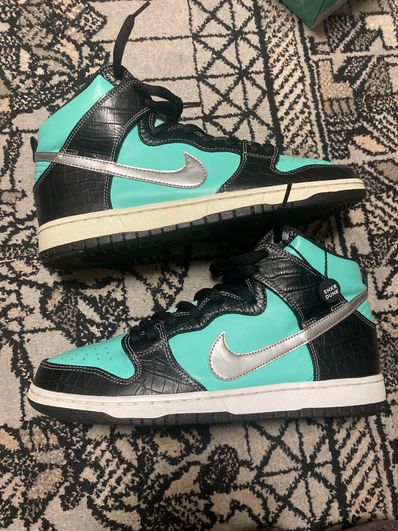 Diamond Supply × Nike SB Dunk High "Tiffany"