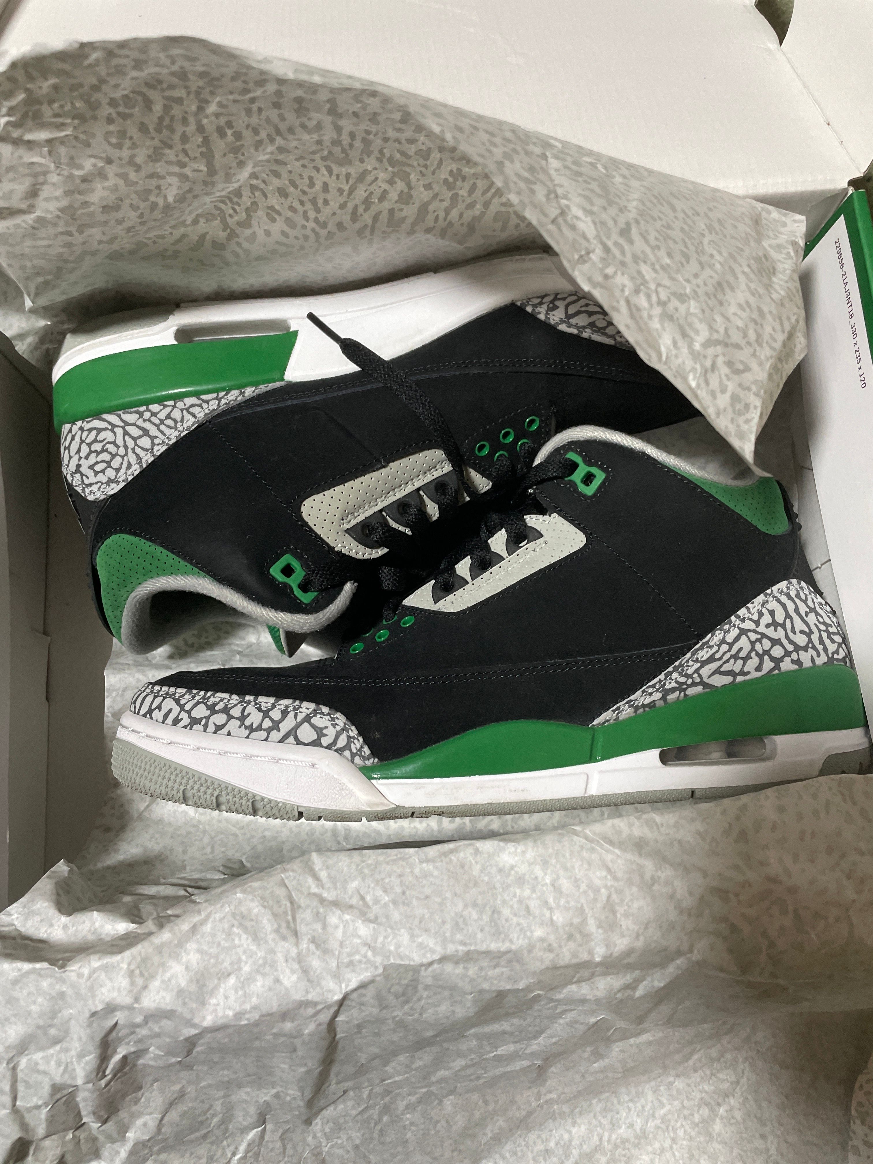 Nike Air Jordan 3 "Pine Green"