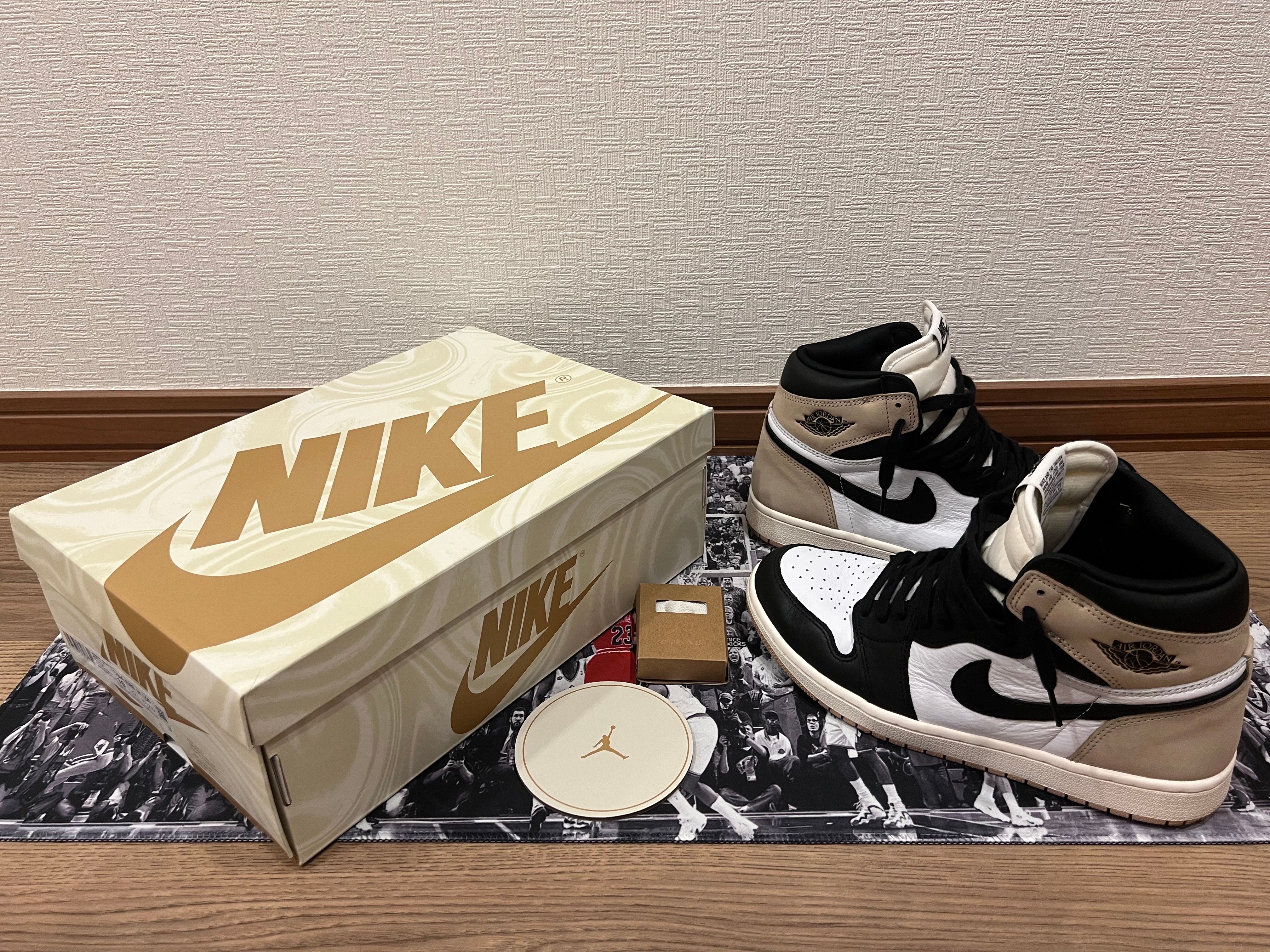 Nike Women's Air Jordan 1 Retro High OG "Latte"