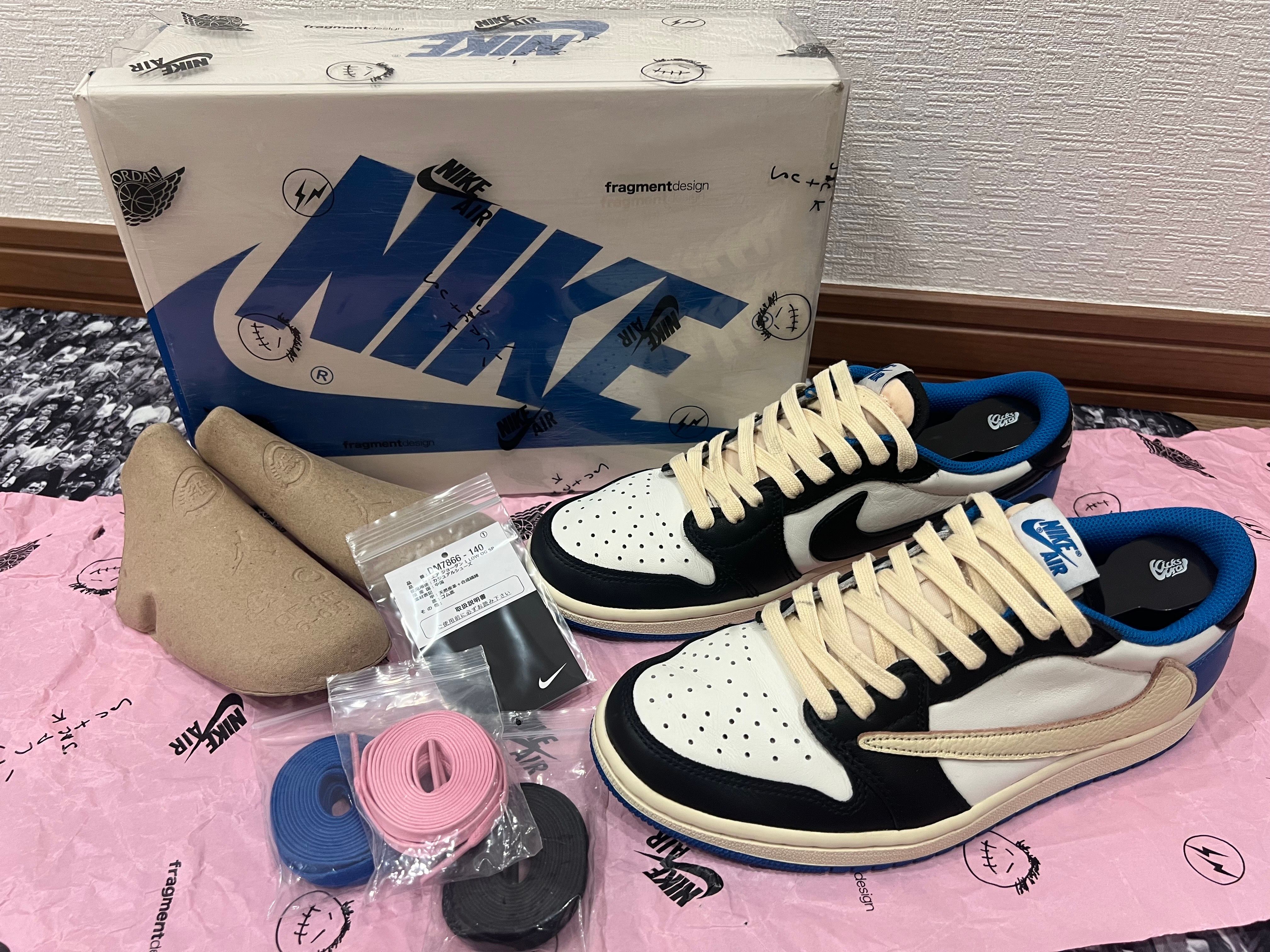 Travis Scott × fragment design × Nike Air Jordan 1 Low OG SP "Military Blue"
