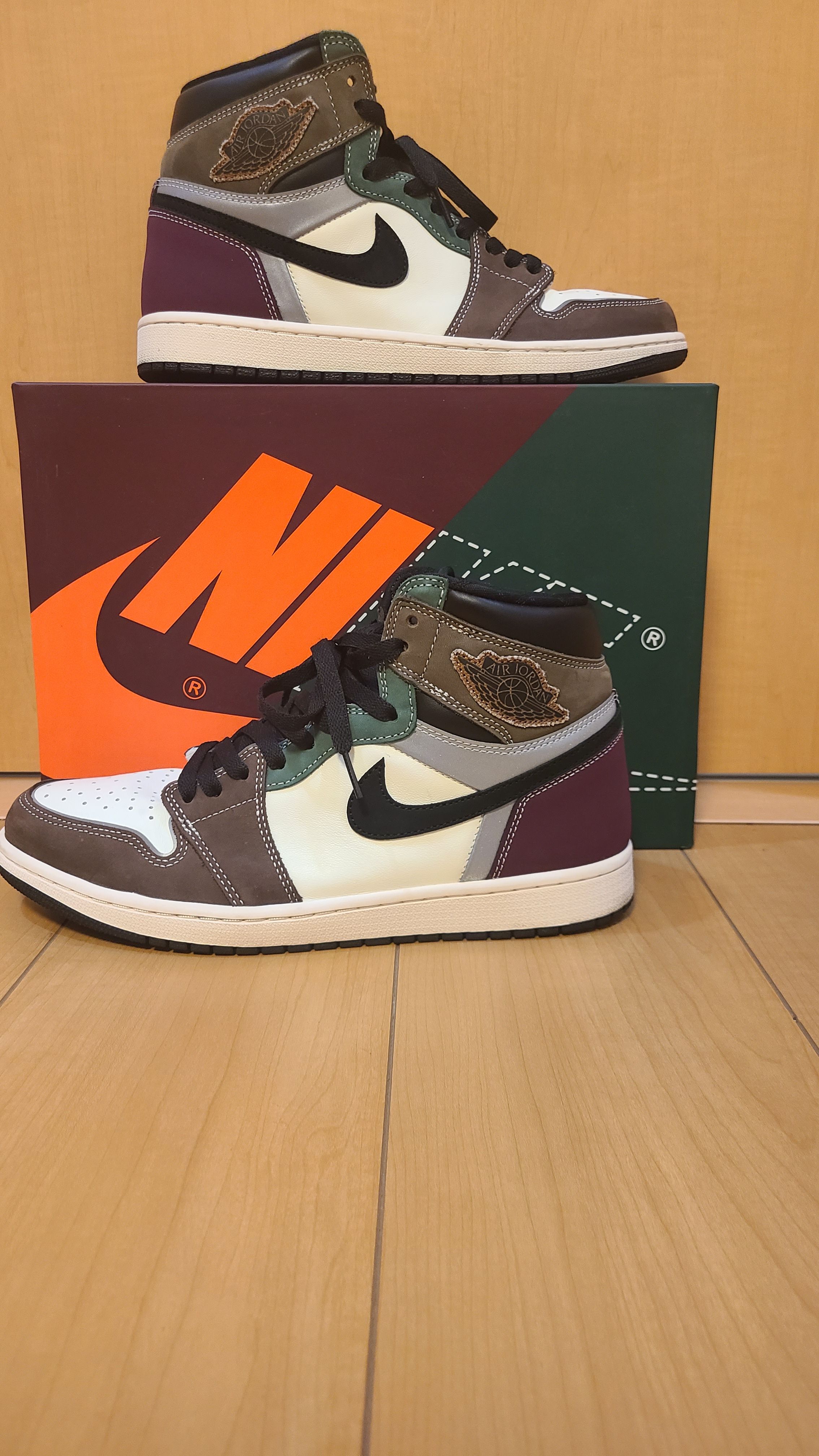 Nike Air Jordan 1 High OG "Hand Crafted"