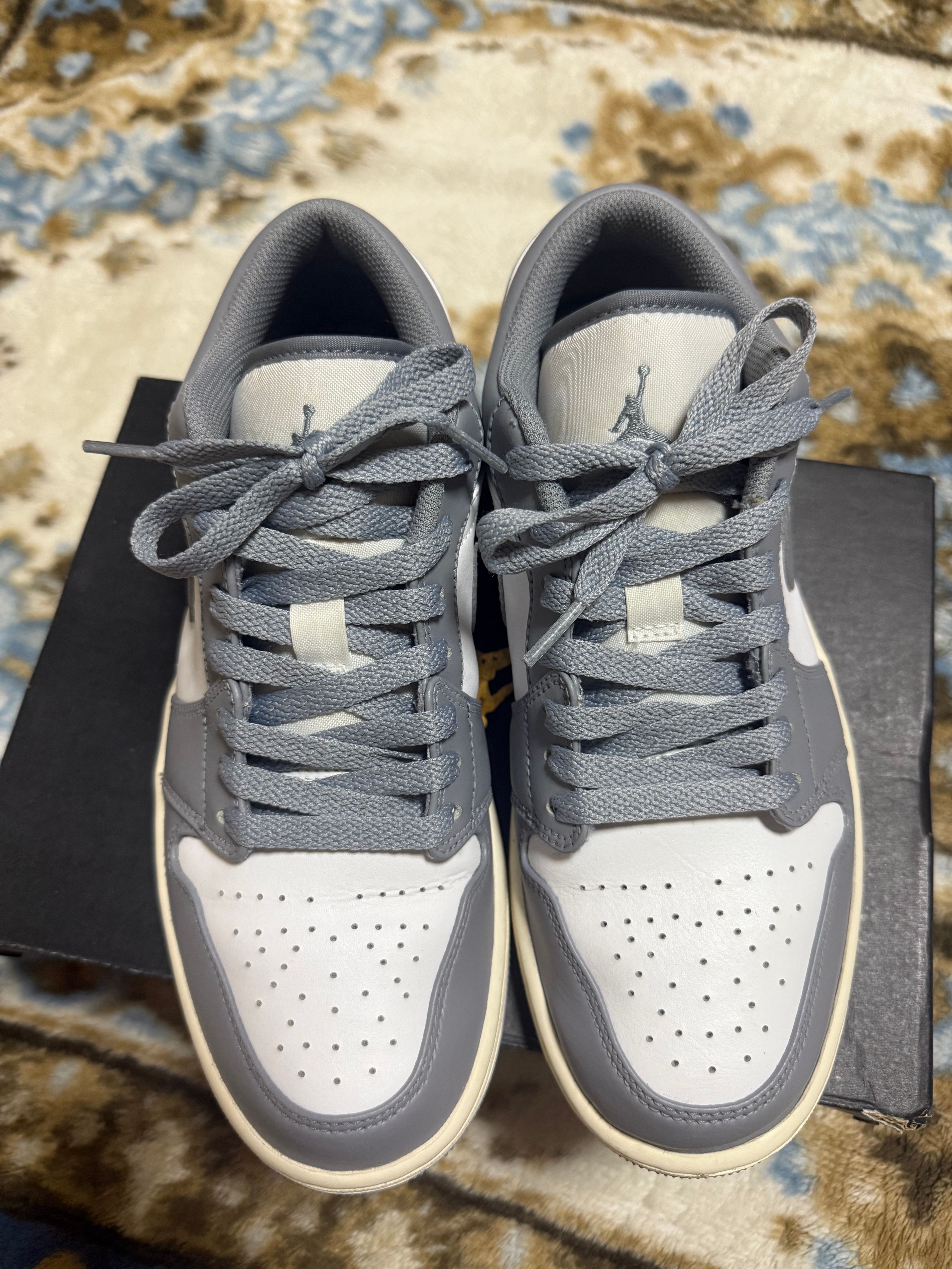 Nike Air Jordan 1 Low "Vintage Grey"