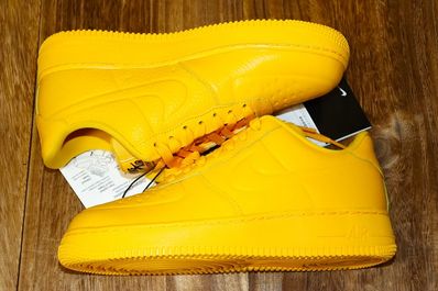 Nike Air Force 1 Low '07 Pro-Tech WP "University Gold"