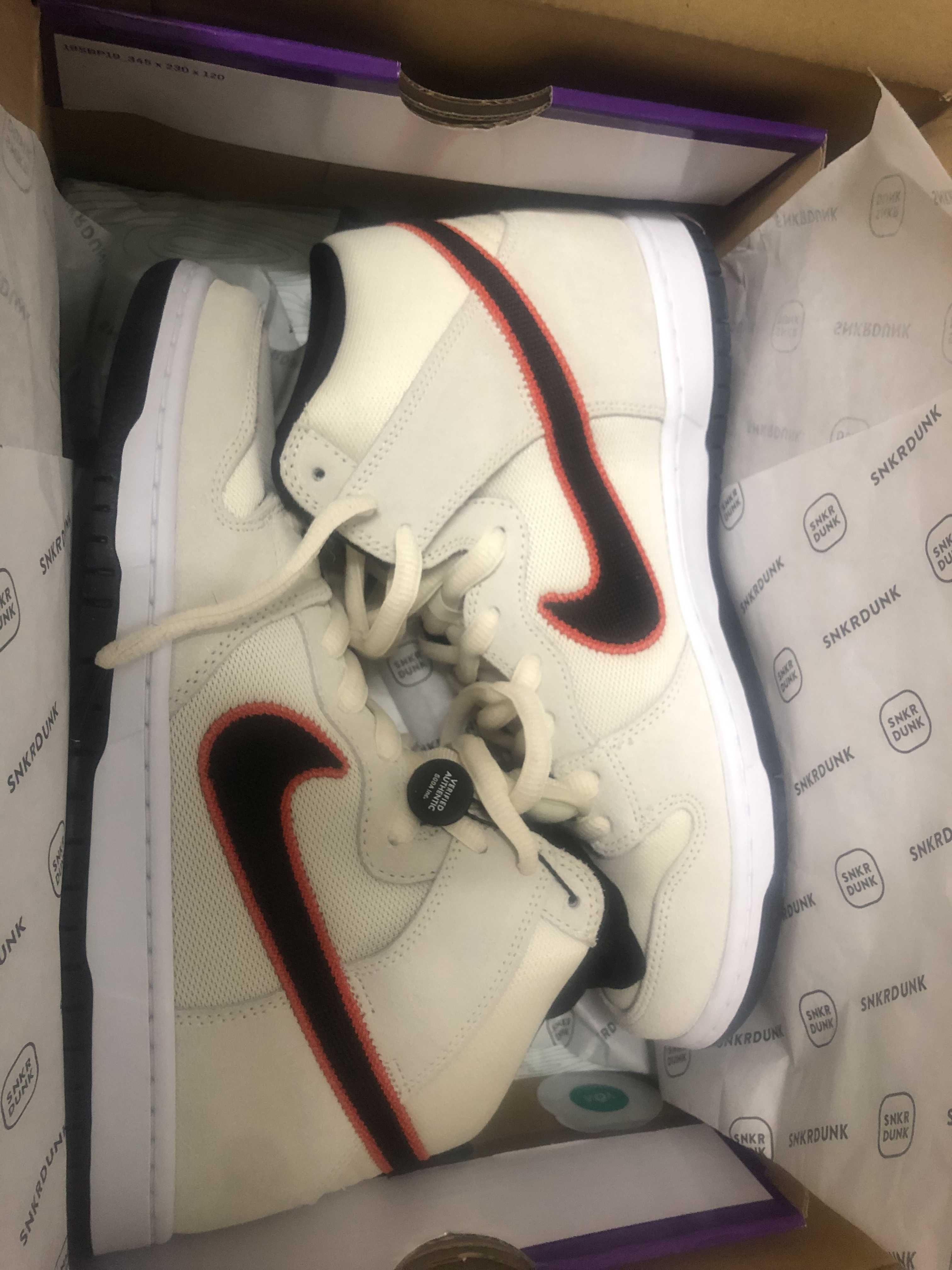 Nike SB Dunk High "San Francisco Giants/Coconut Milk and Black"