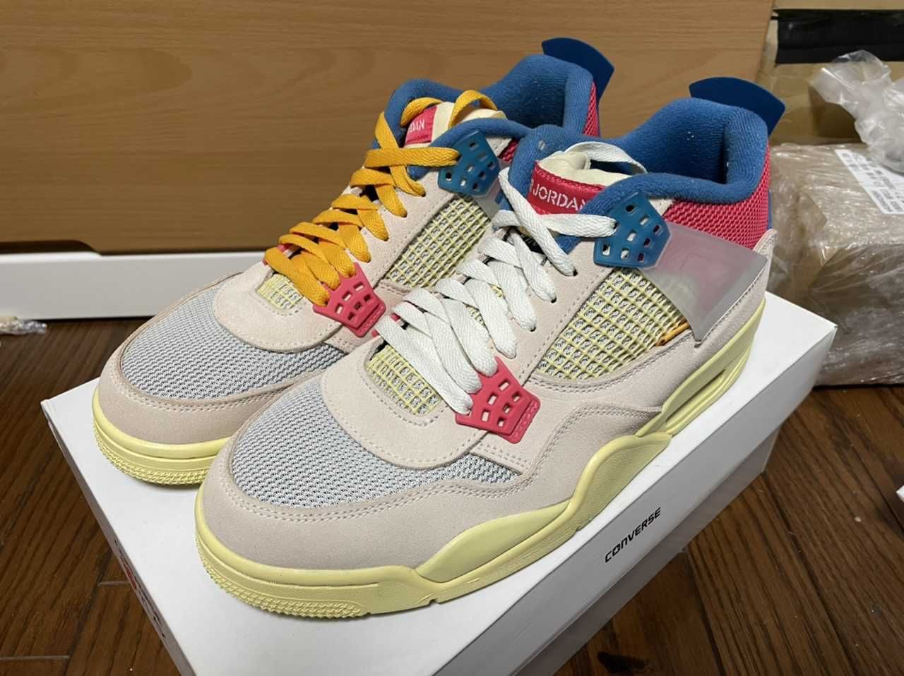 UNION × Nike Air Jordan 4 SP "Guava Ice/Light Fusion Red"