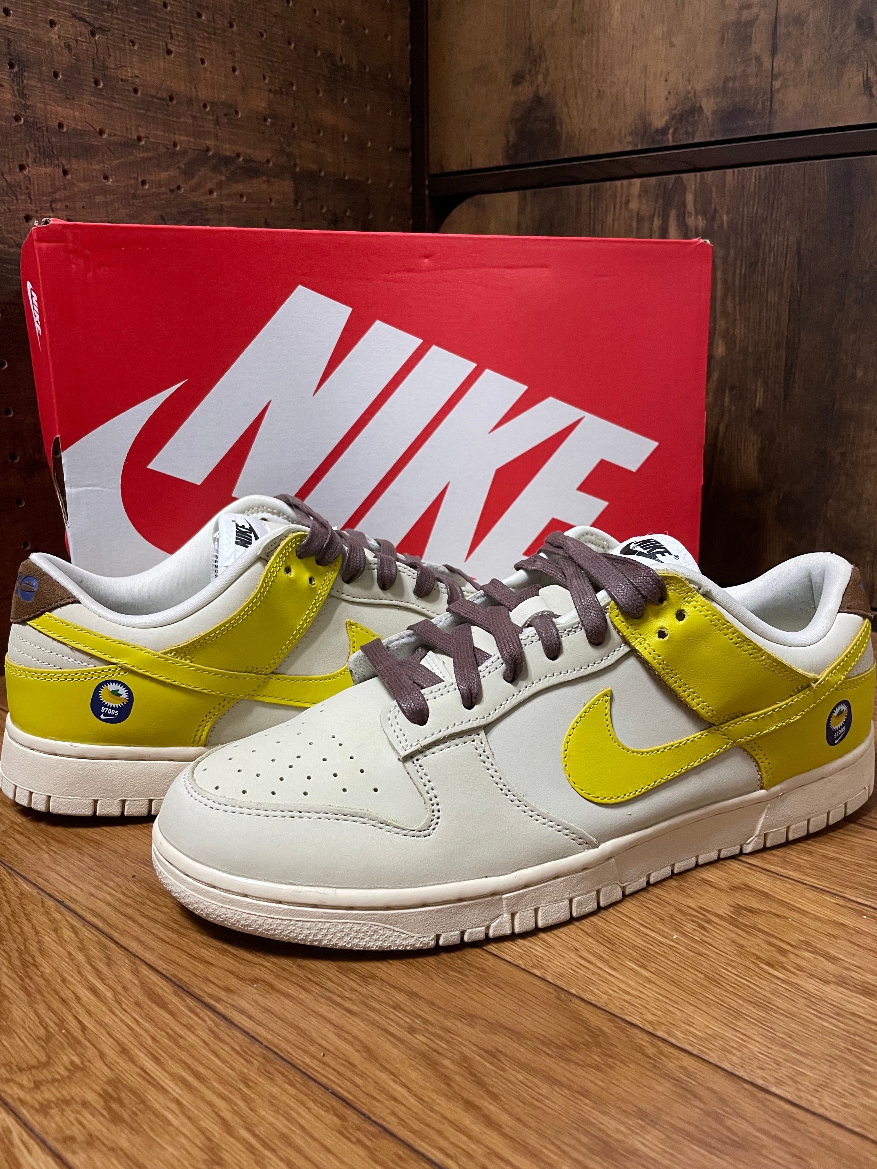 Nike Women's Dunk Low "Banana"