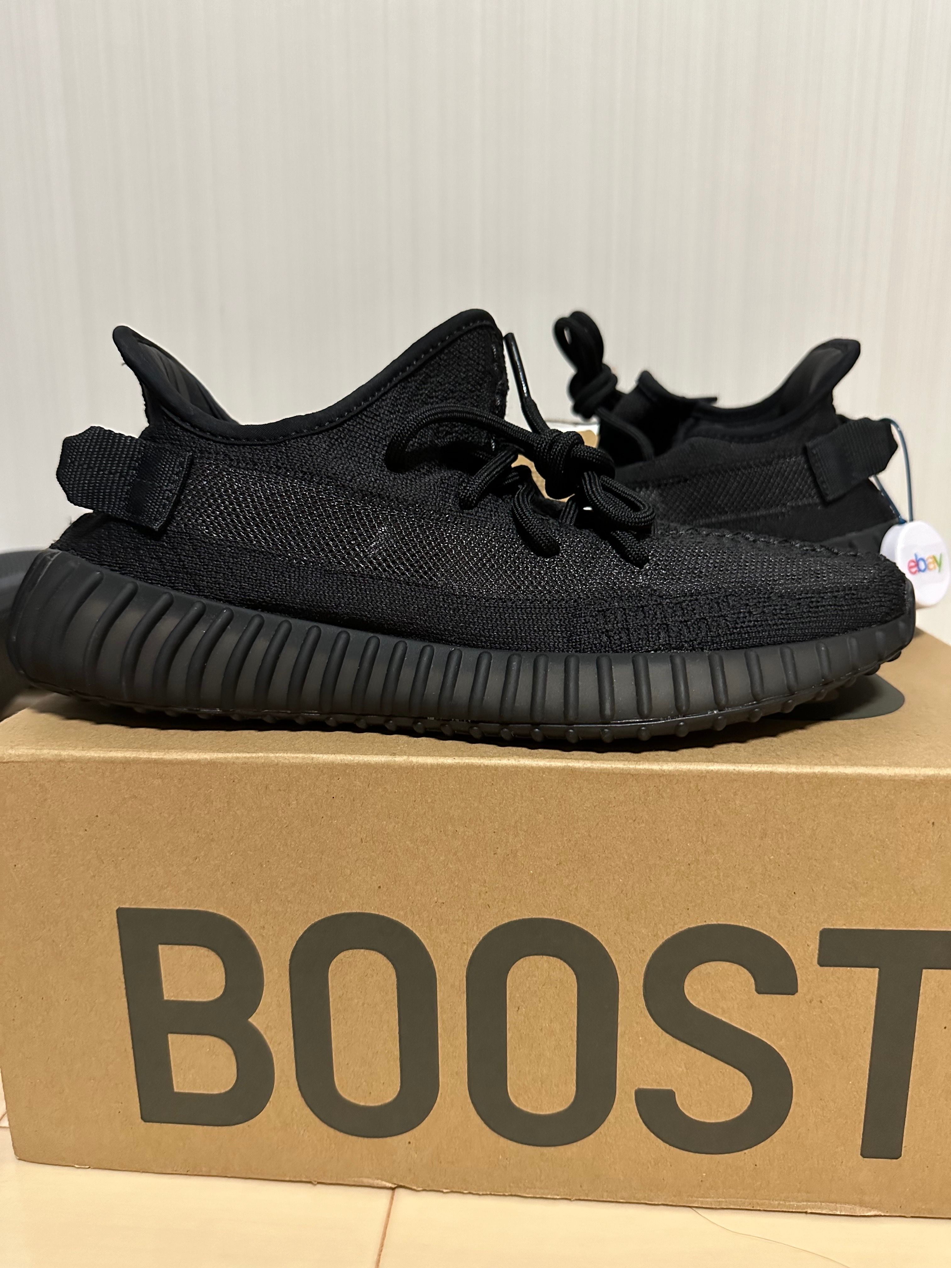 adidas YEEZY Boost 350V2 "Onyx"