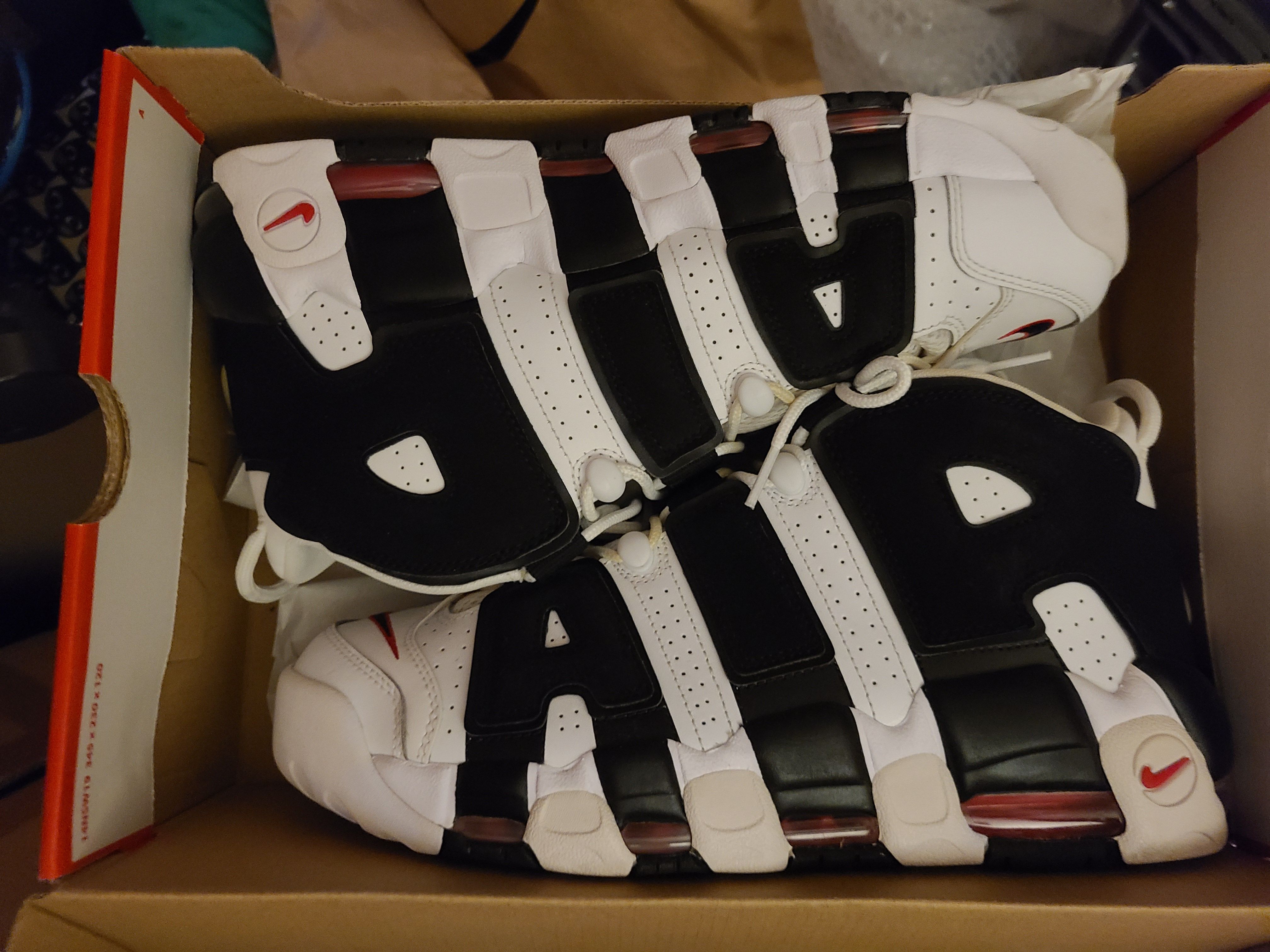 Nike Air More up Tempo "White/Black/University Red"(~2018)