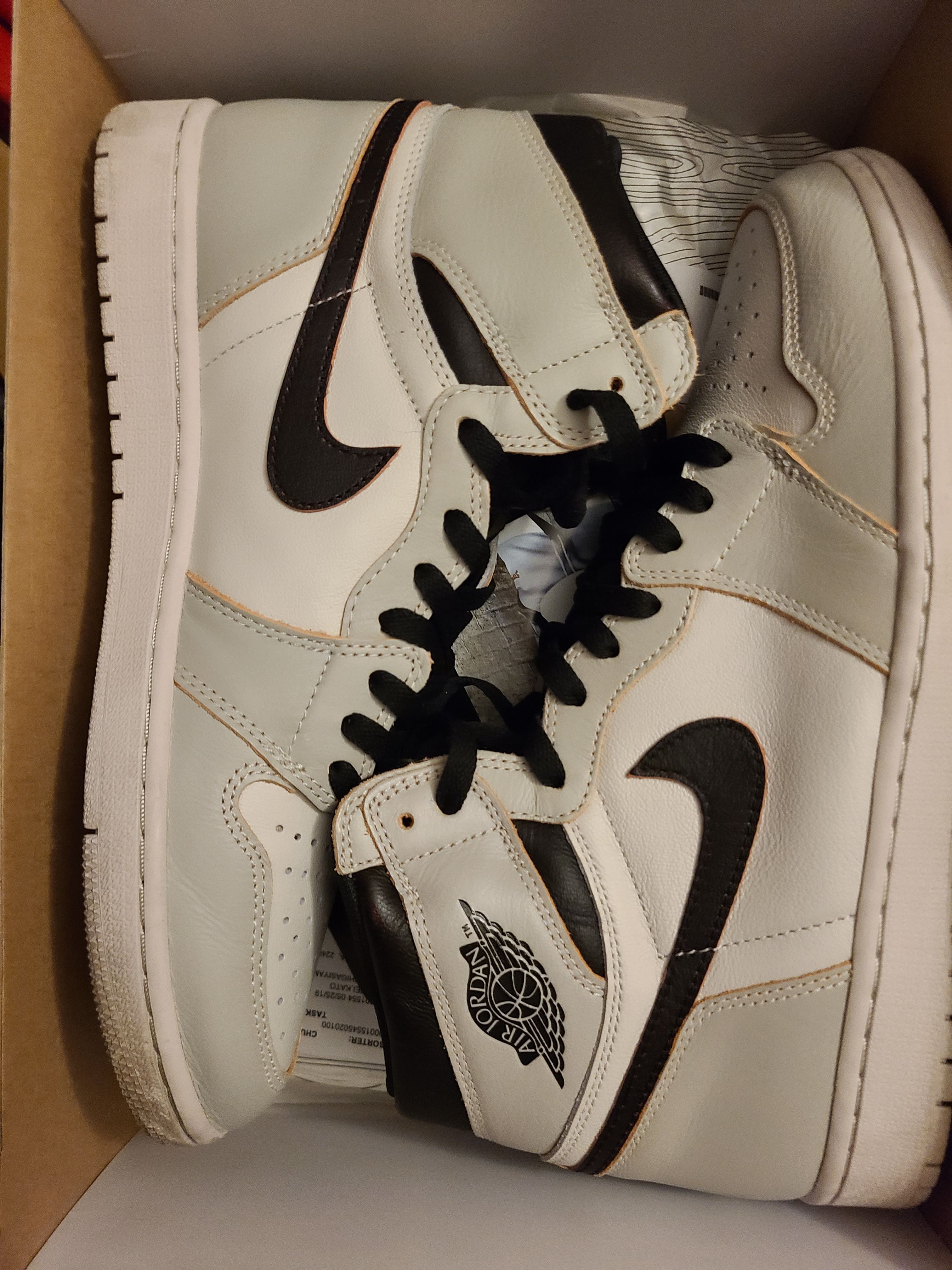 Nike SB × Air Jordan 1 High OG "NYC To Paris"