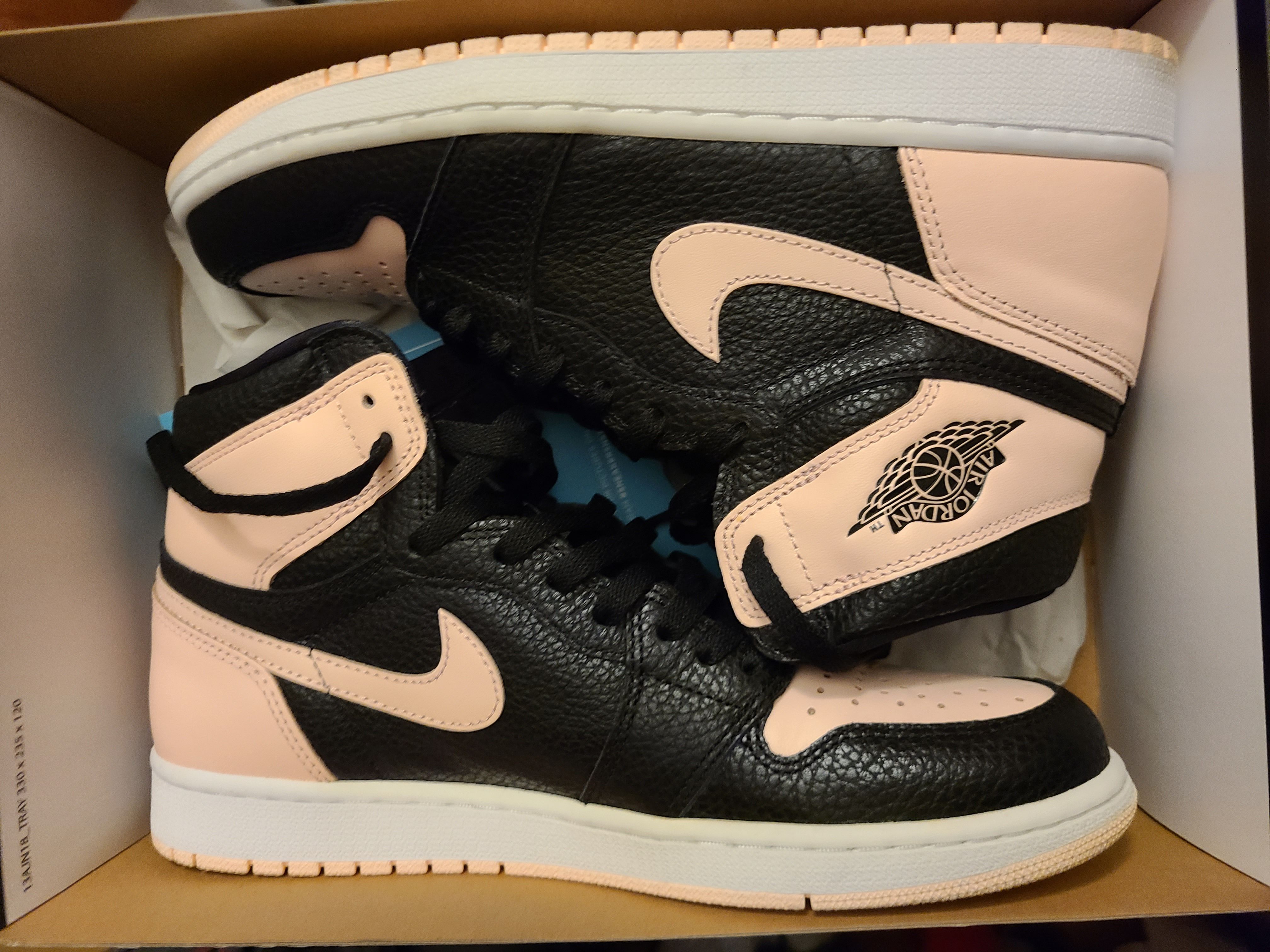 Nike Air Jordan 1 Retro High OG "Crimson Tint"