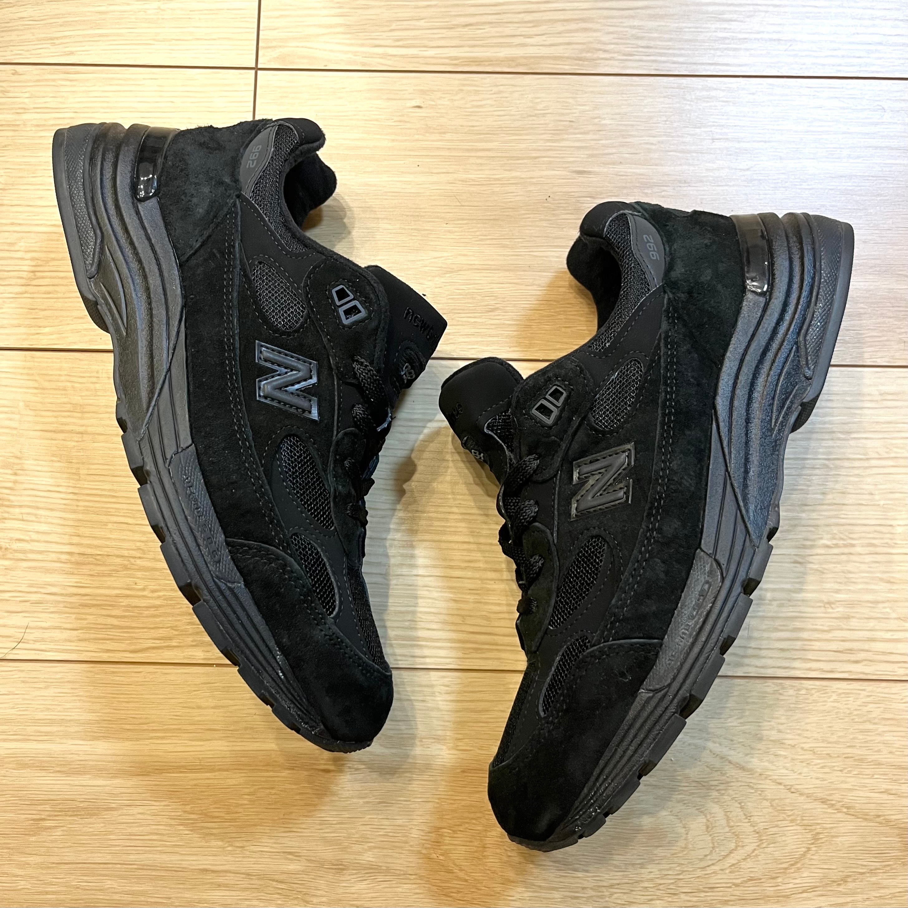 New Balance 992 "Triple Black"