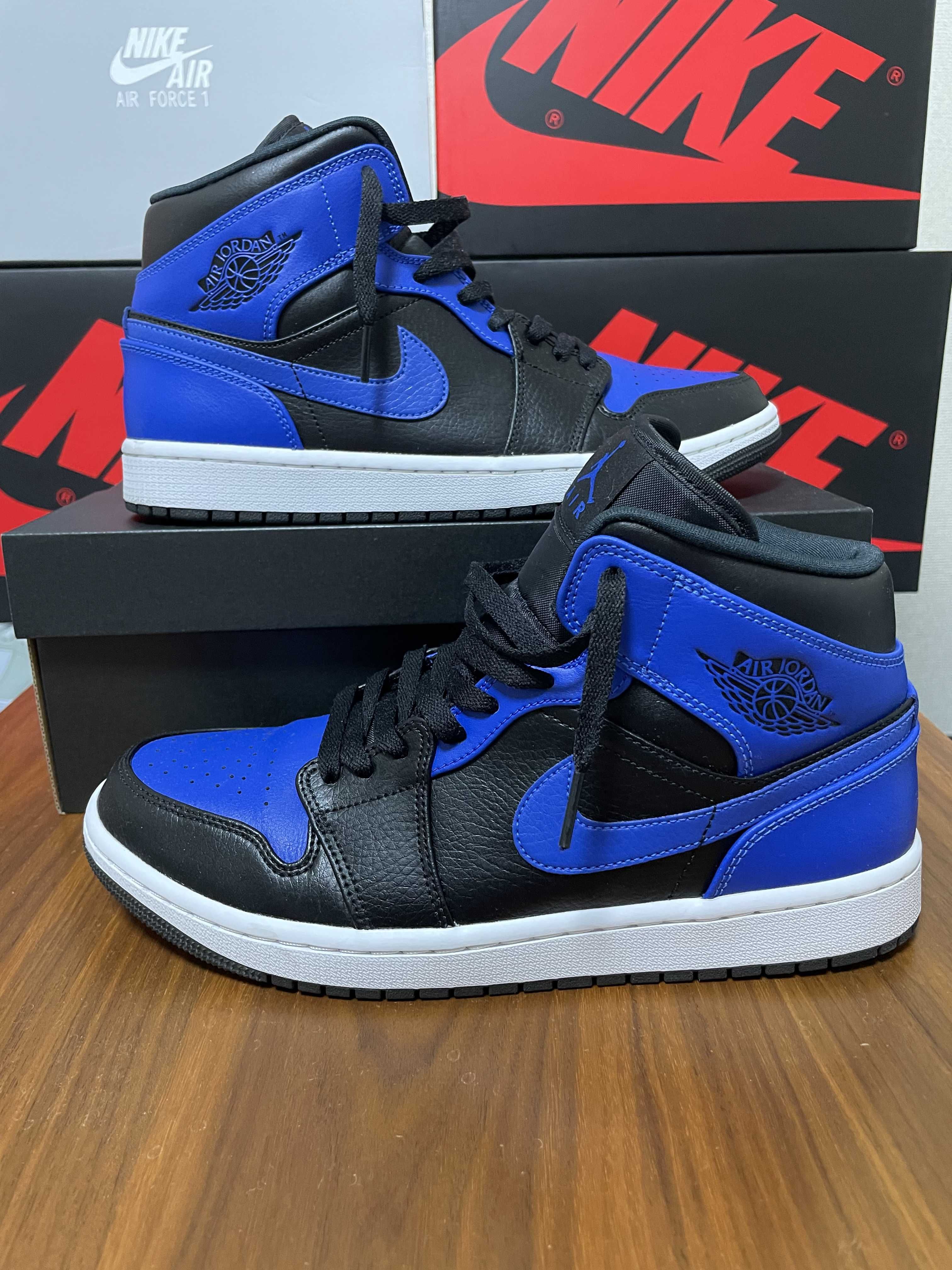 Nike Air Jordan 1 Mid "Hyper Royal"