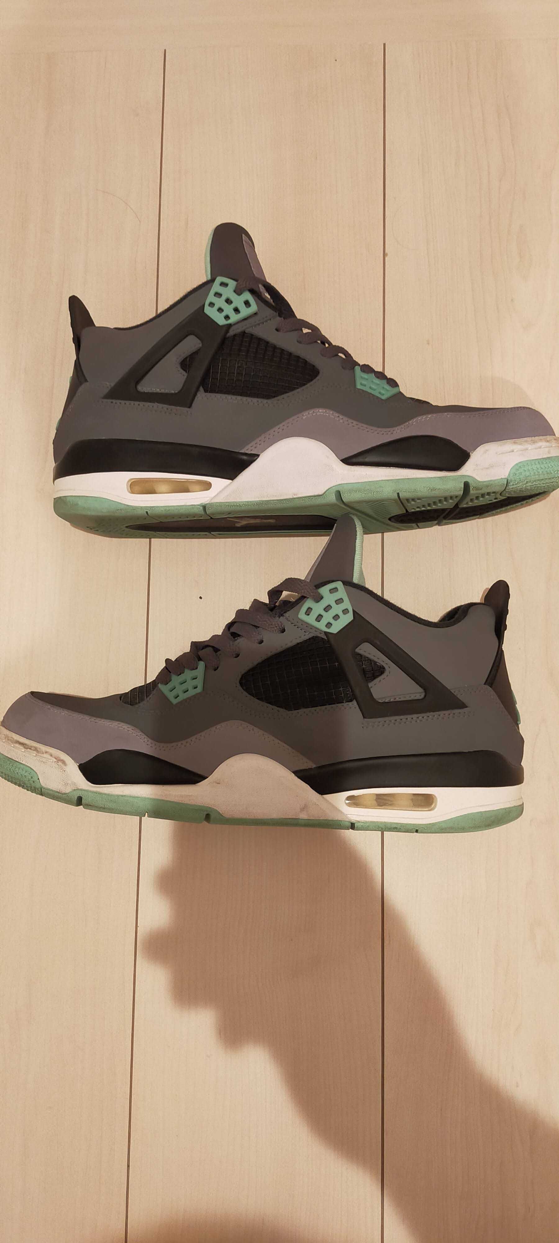 NIKE AIR JORDAN 4 RETRO GREEN GLOW