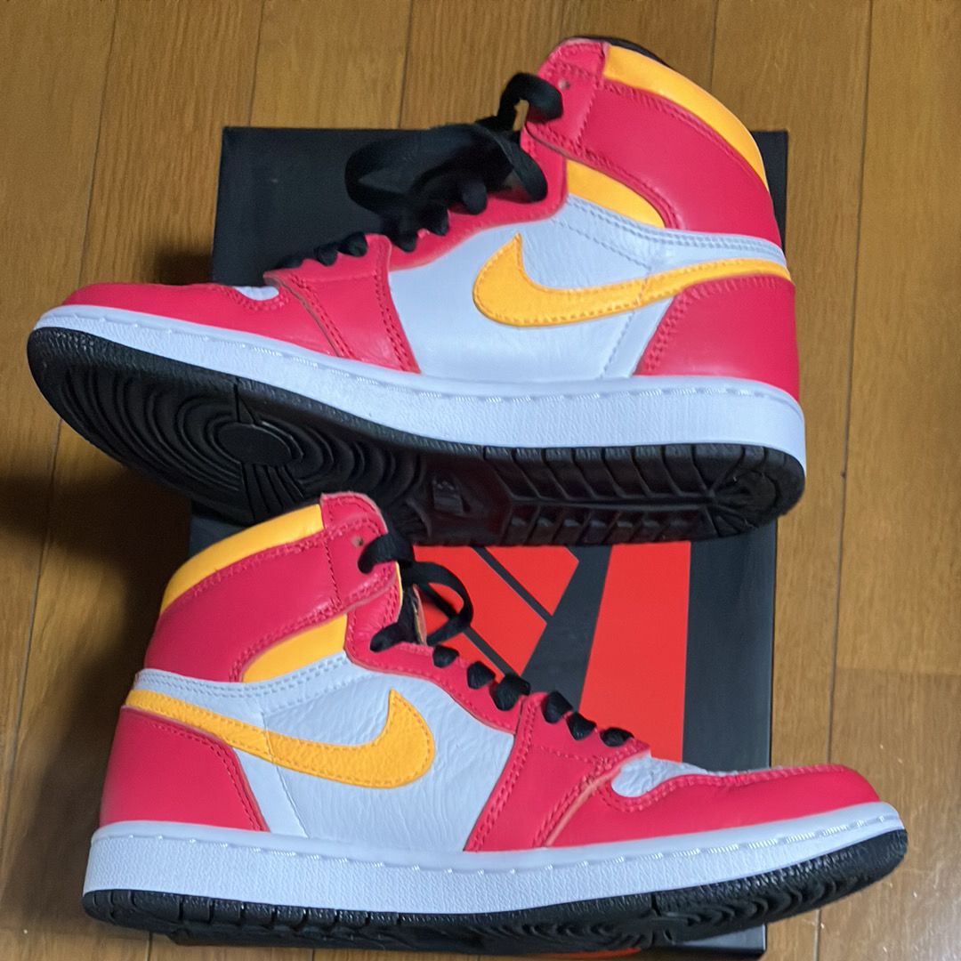 Nike Air Jordan 1 High OG "Light Fusion Red"