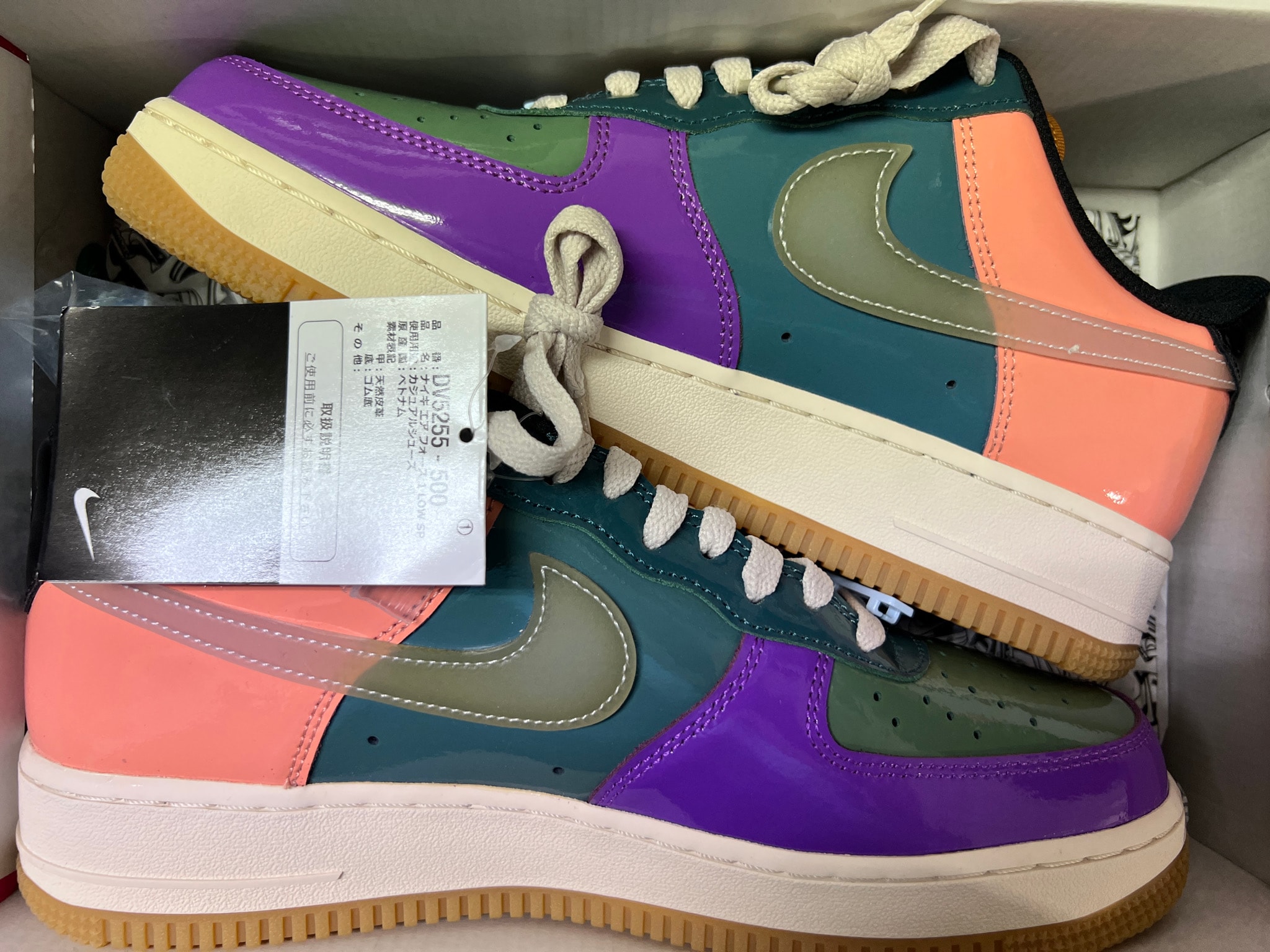UNDEFEATED × Nike Air Force 1 Low SP "Wild Berry"
